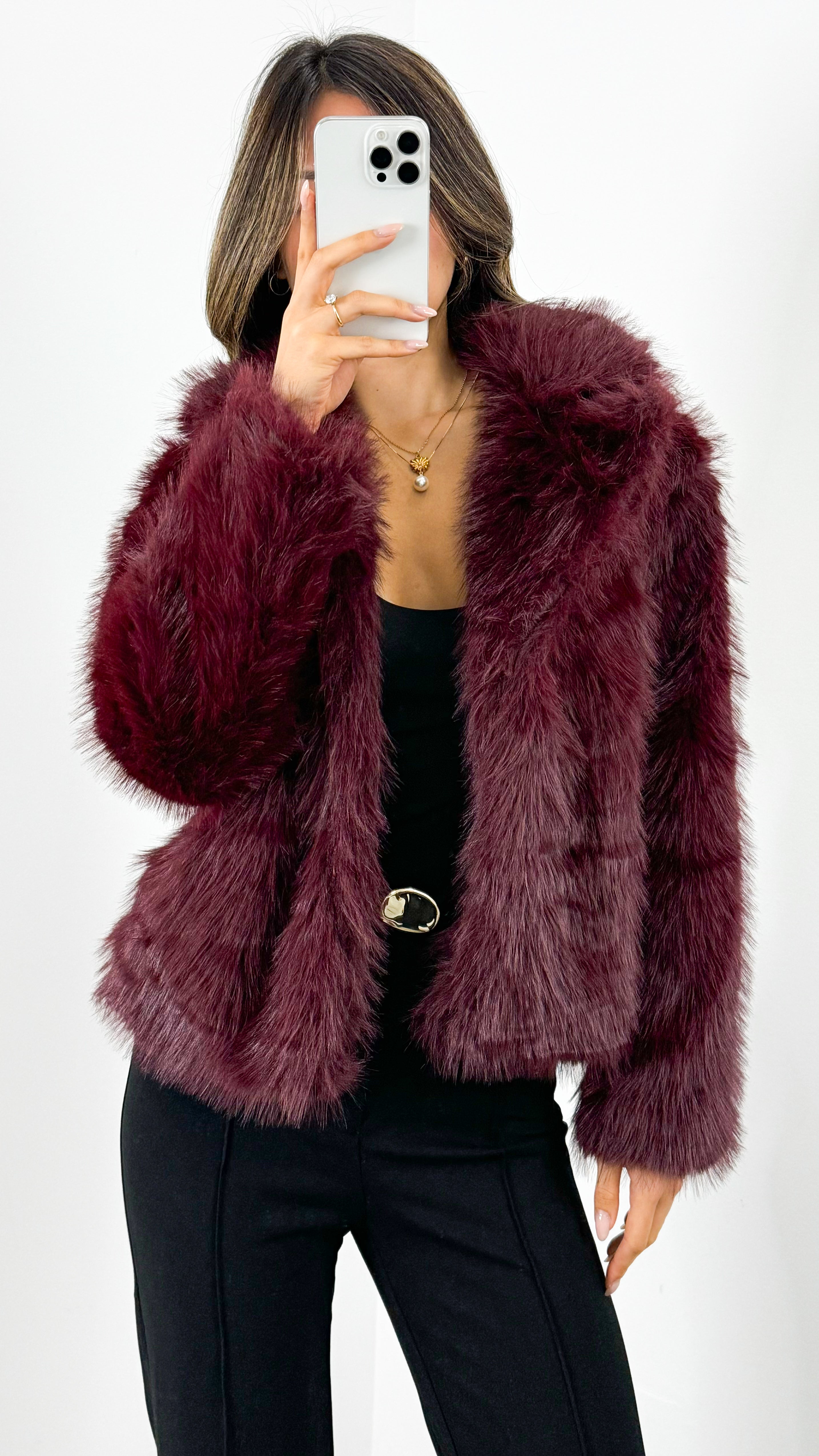 SASKIA FAUX FUR OVERSIZED JACKET - WINE