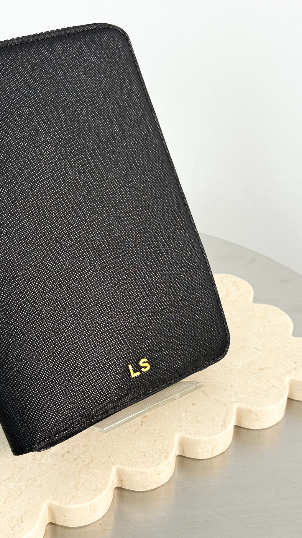 TRAVEL WALLET - BLACK