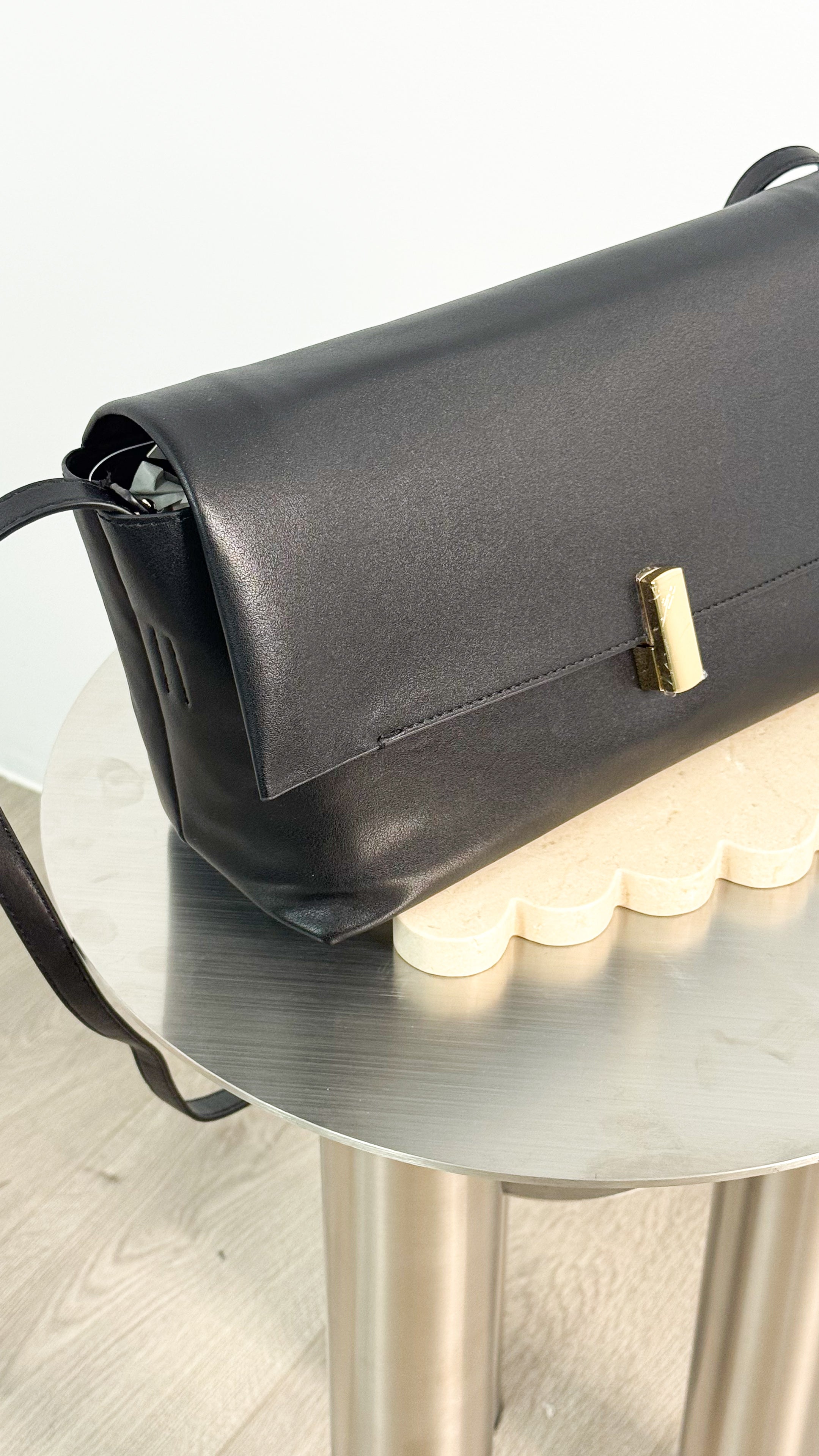 NOVA CLUTCH BAG - BLACK