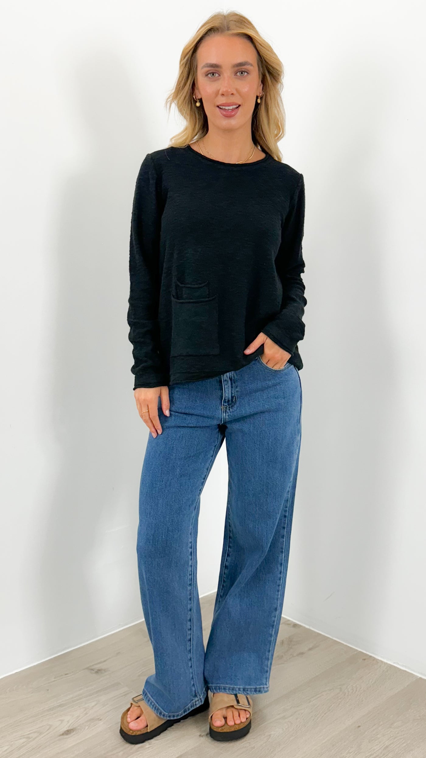 RIVER POCKET KNIT TOP - BLACK