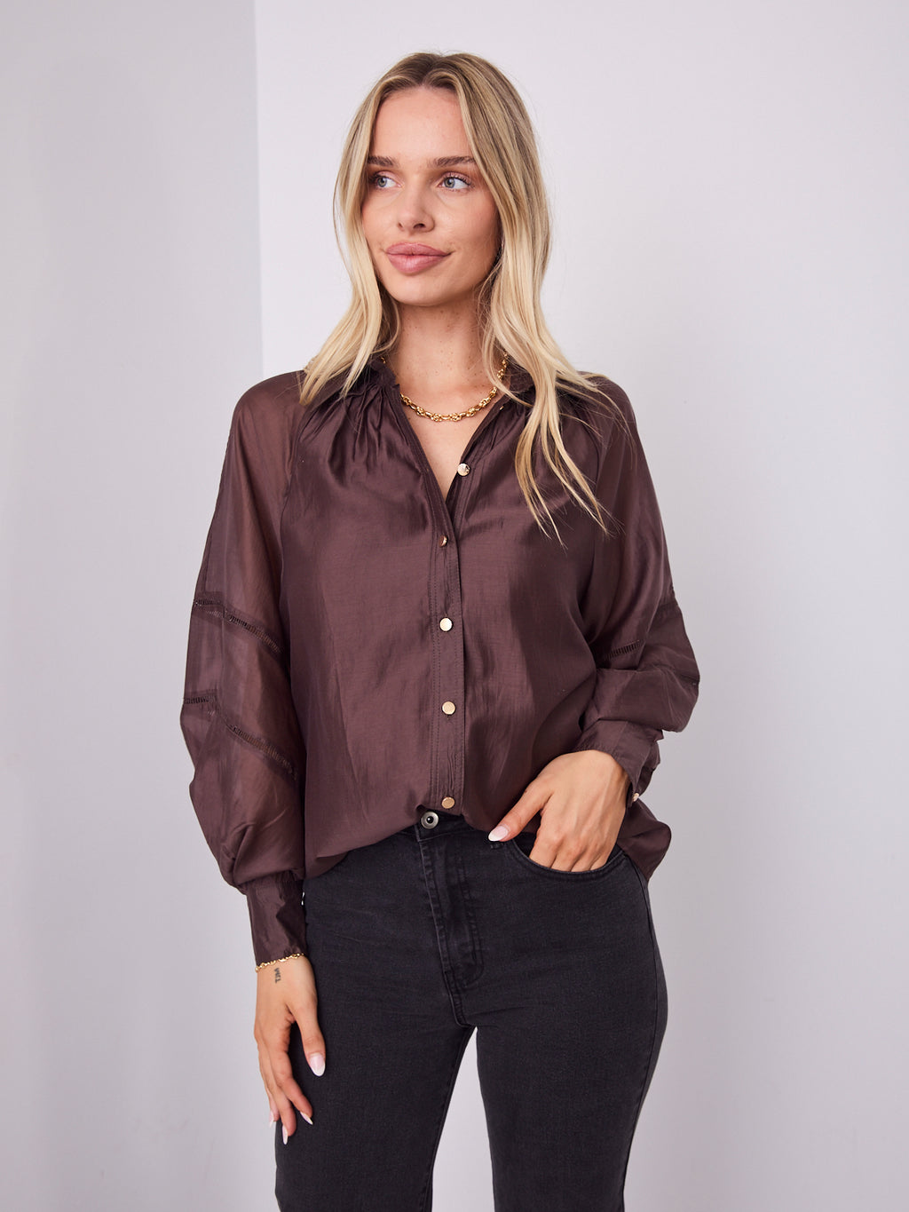 AMORE BLOUSE - CHOCOLATE
