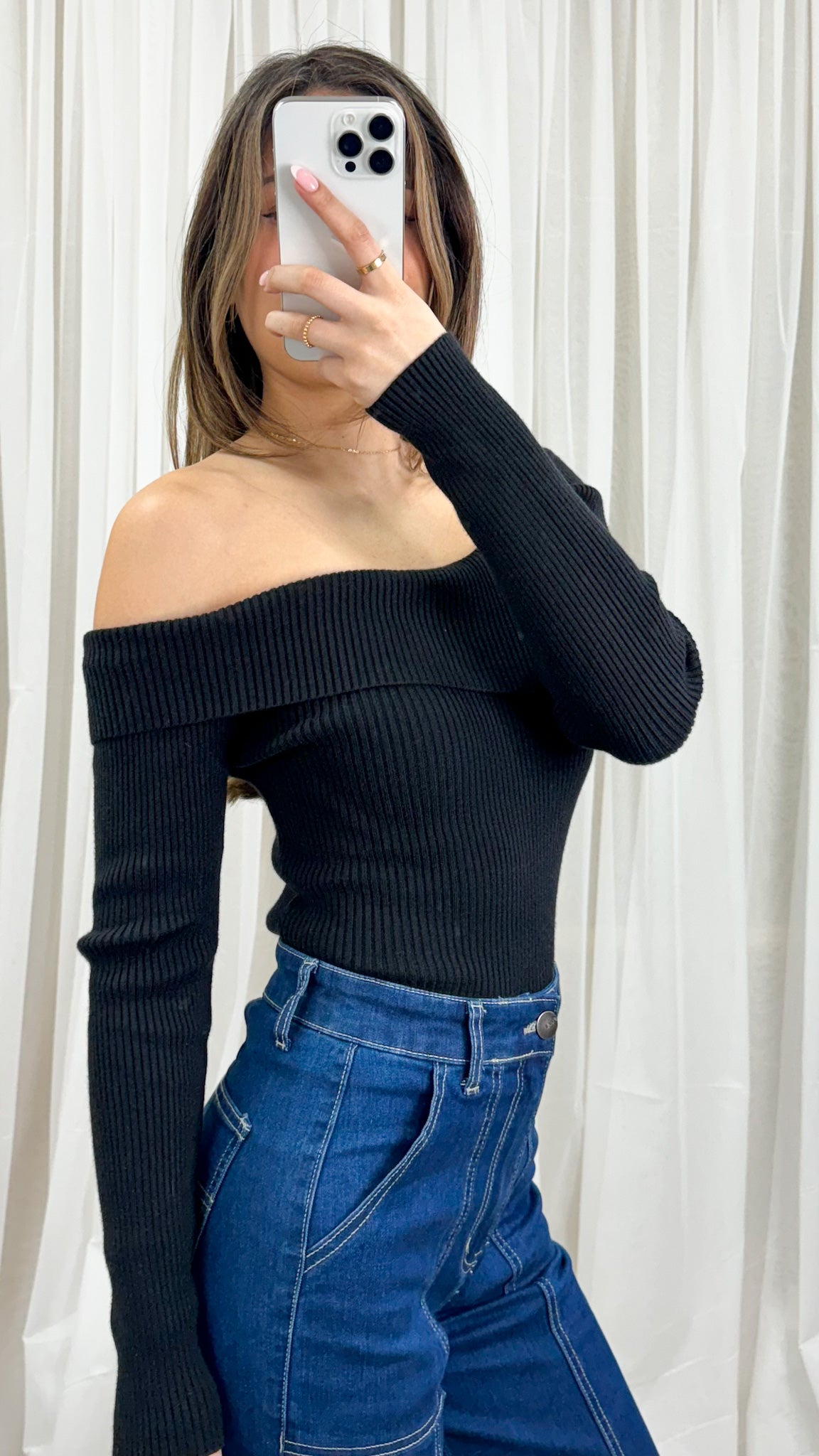 LEXUS KNIT TOP - BLACK