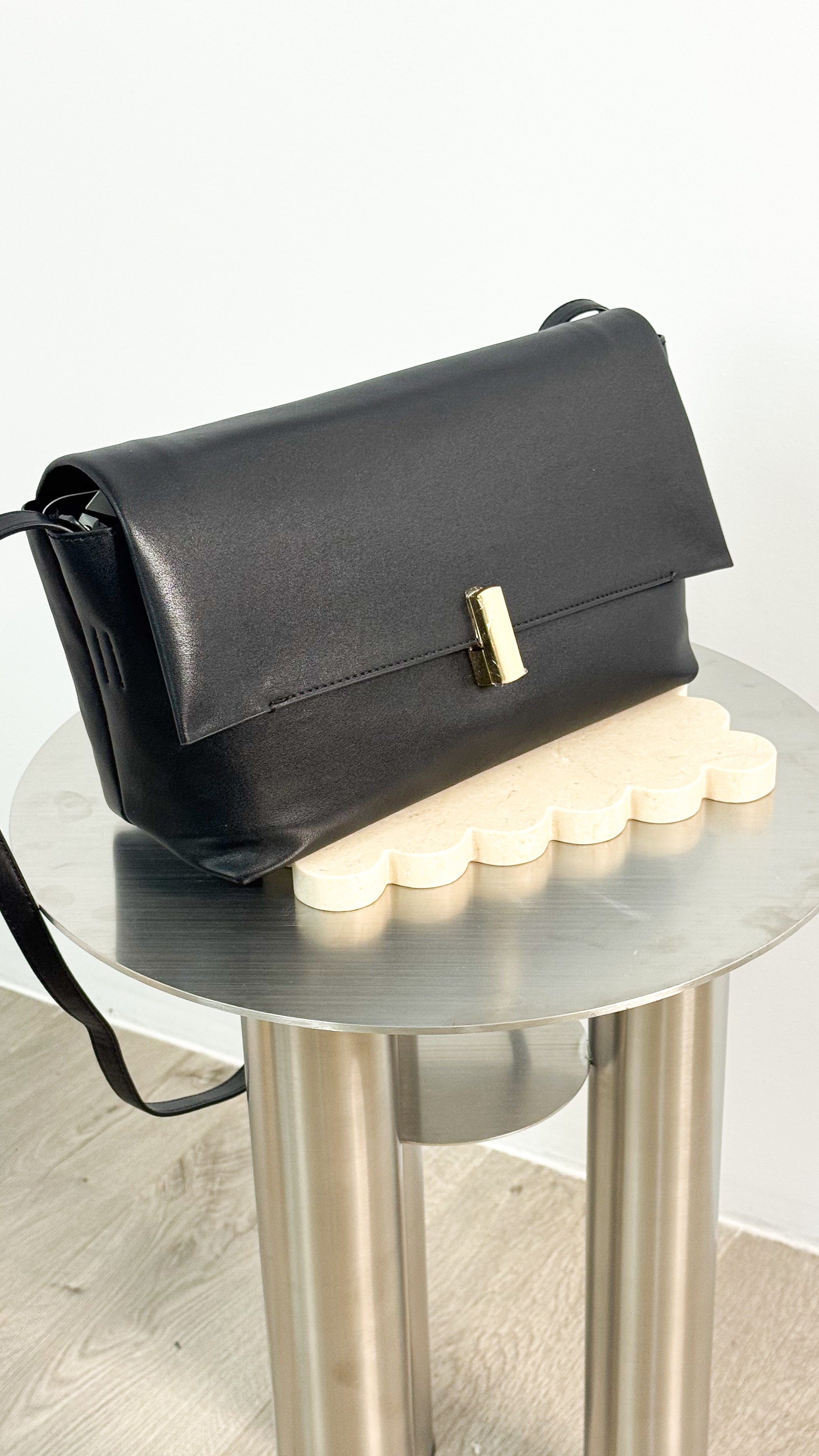 NOVA CLUTCH BAG - BLACK