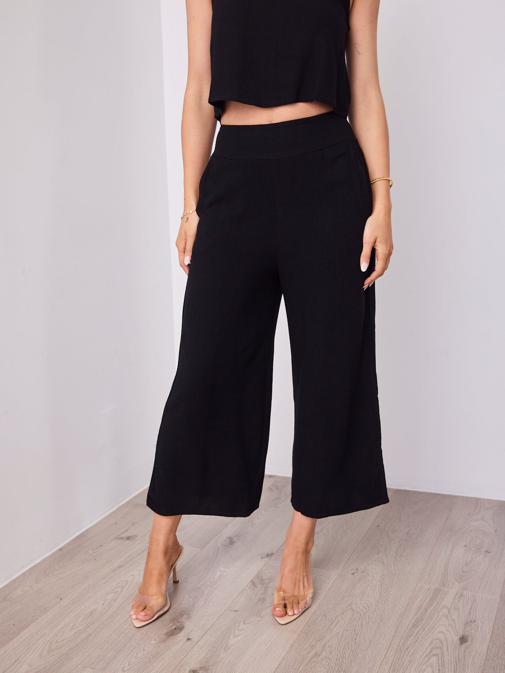 MEMPHIS 7/8 LINEN PANTS - BLACK