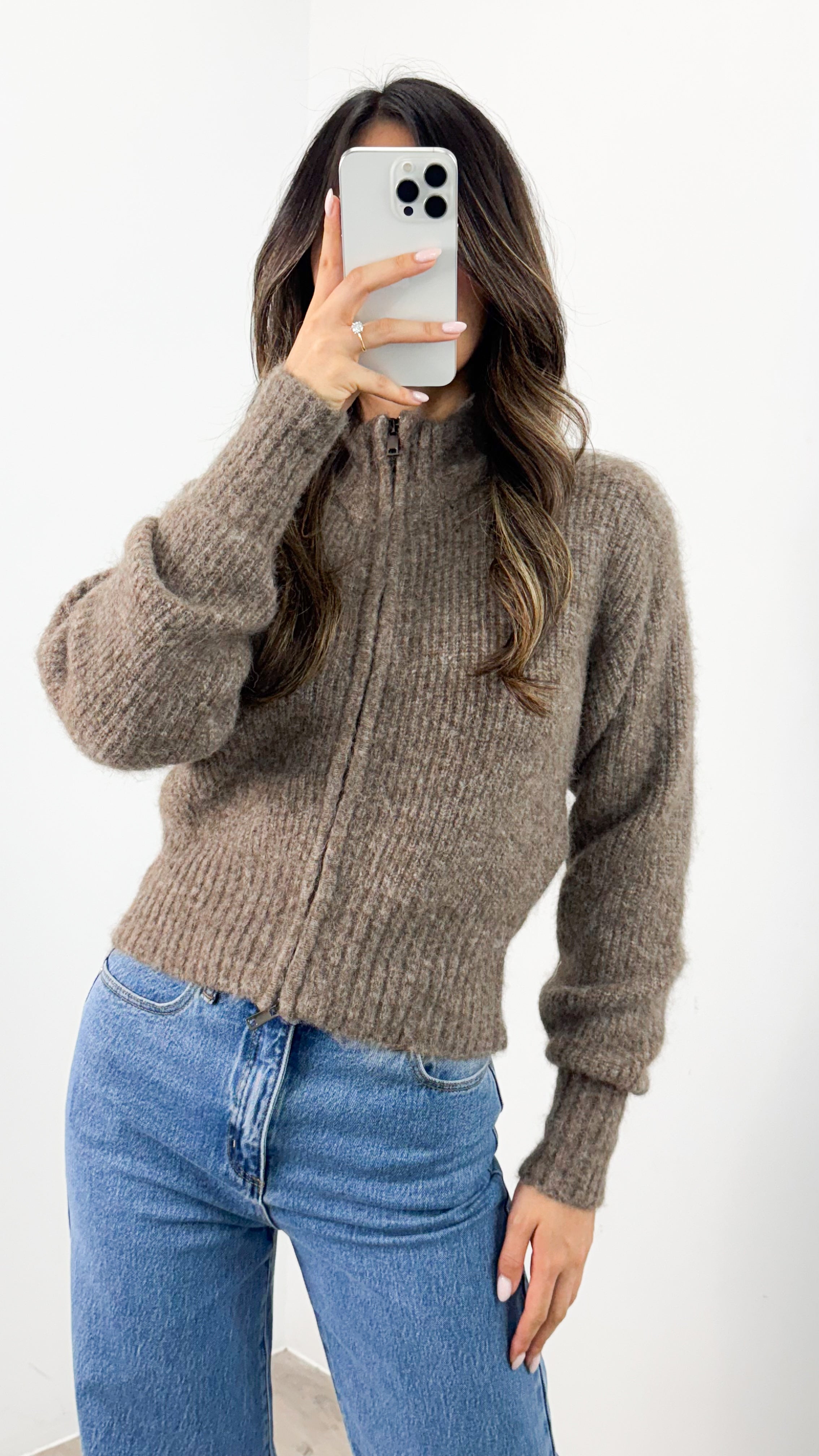 NOAH ZIP KNIT - LATTE