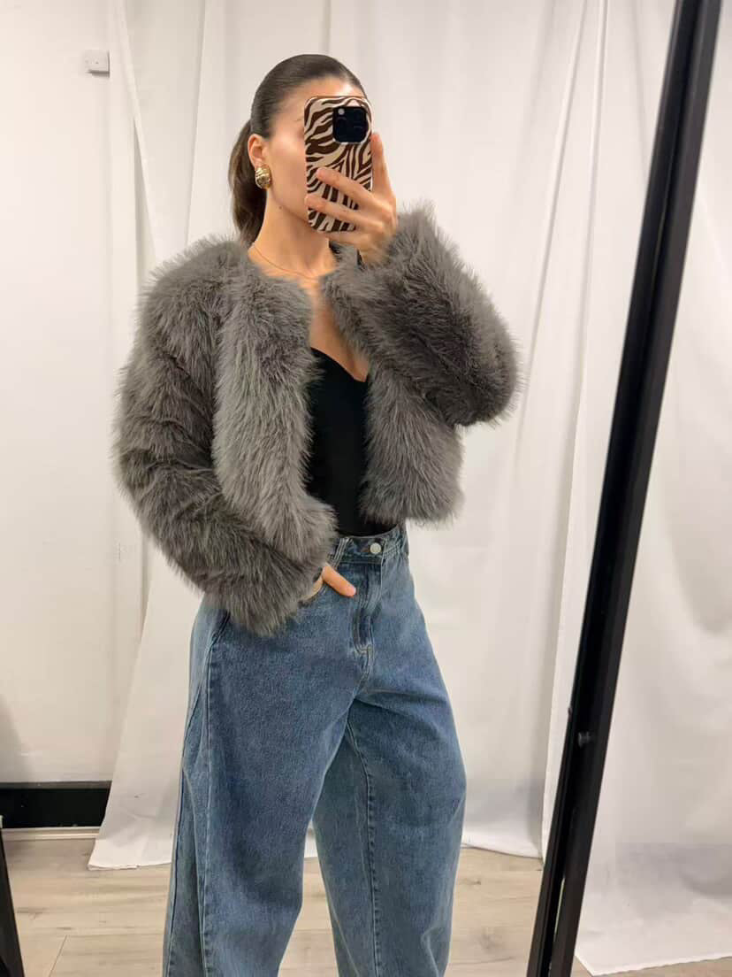 RUNE FAUX FUR JACKET - GREY