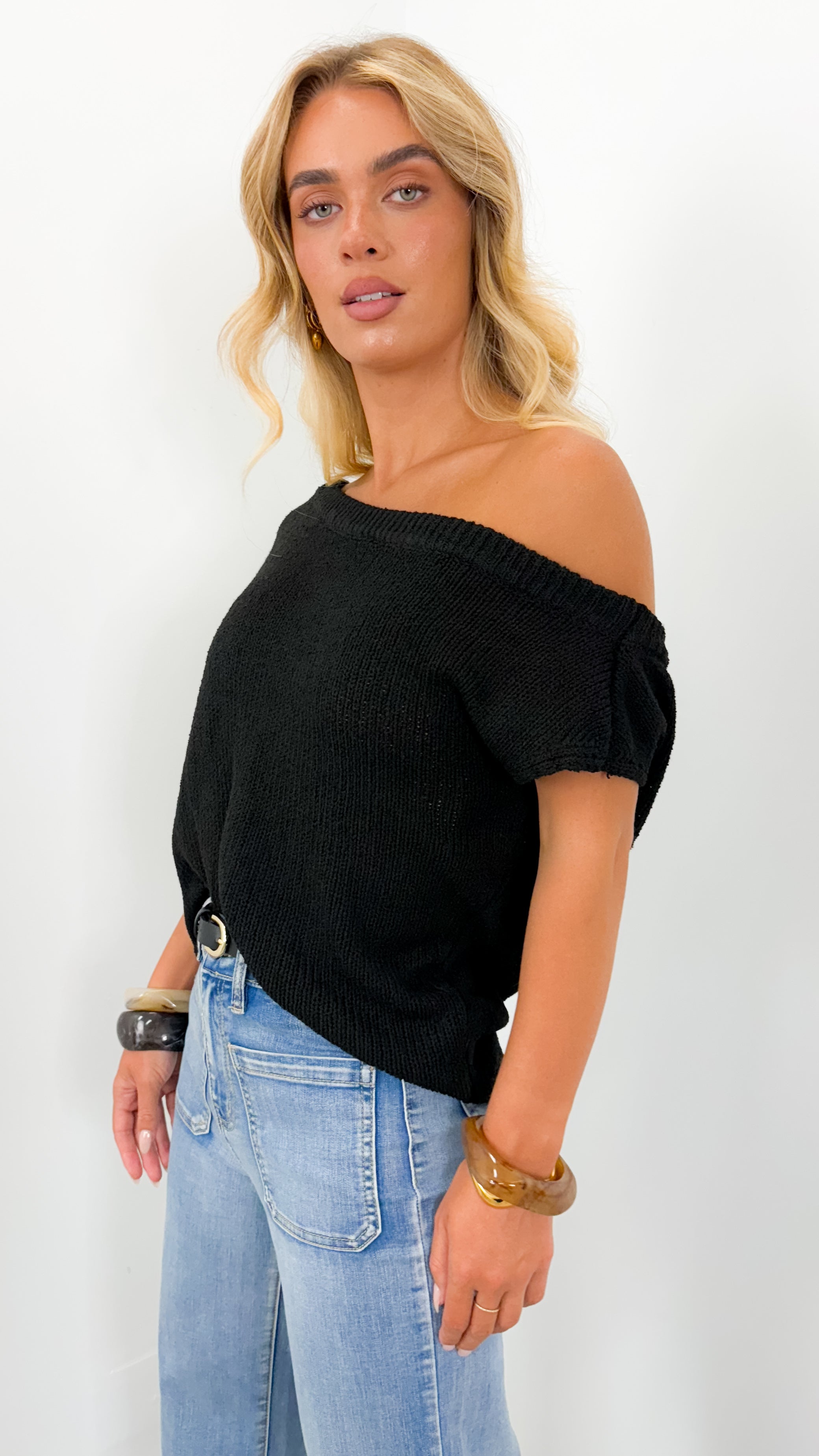 BETHENNY KNIT TOP - BLACK