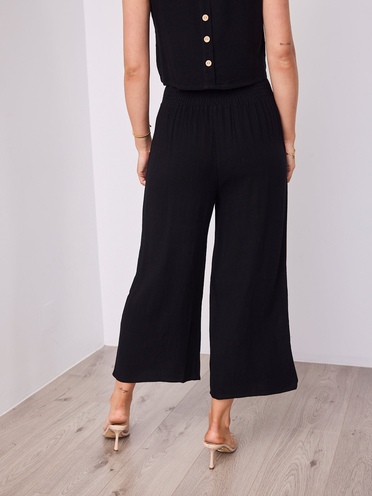 MEMPHIS 7/8 LINEN PANTS - BLACK