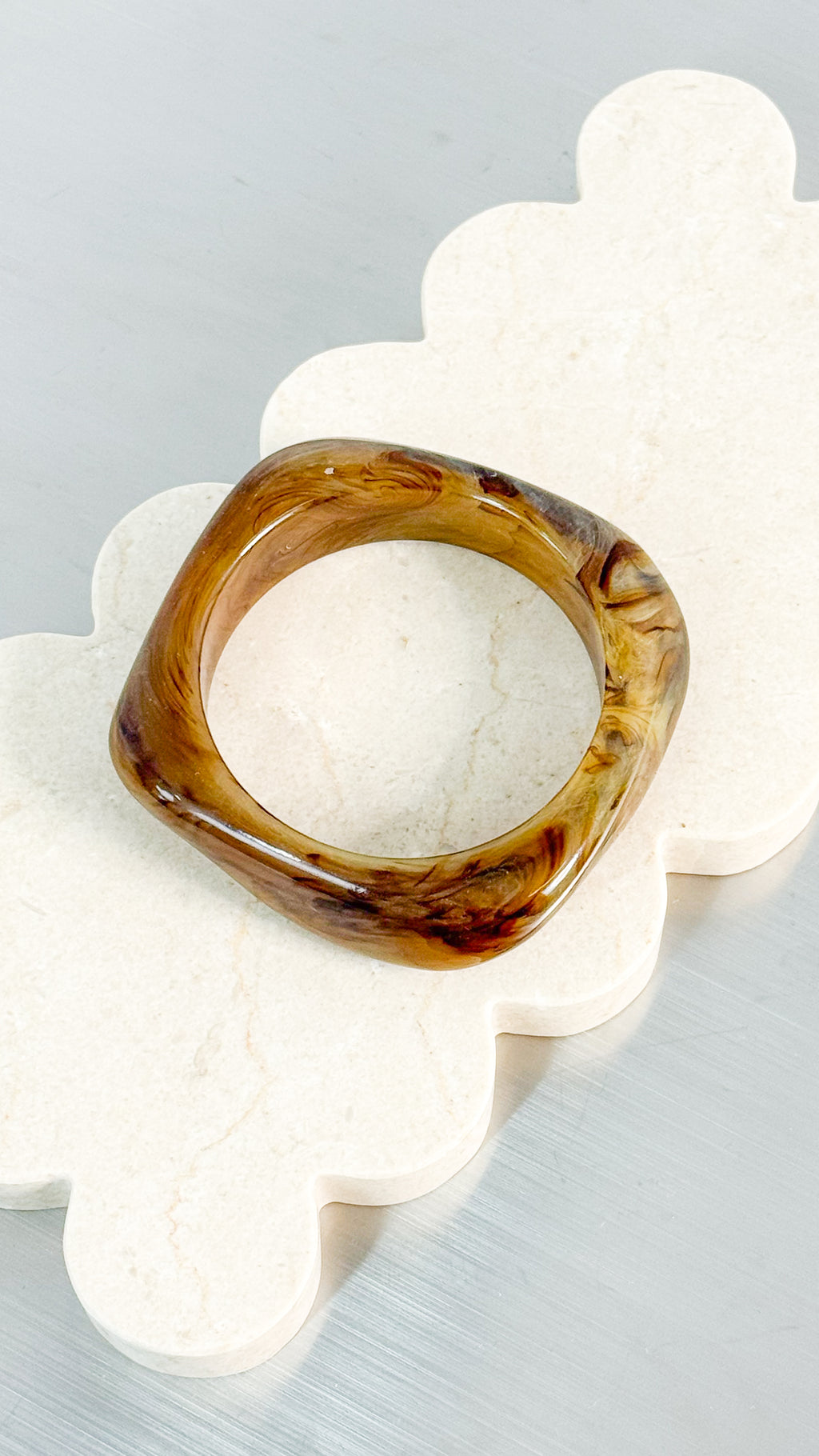 ANGULAR CUFF BANGLE - BROWN