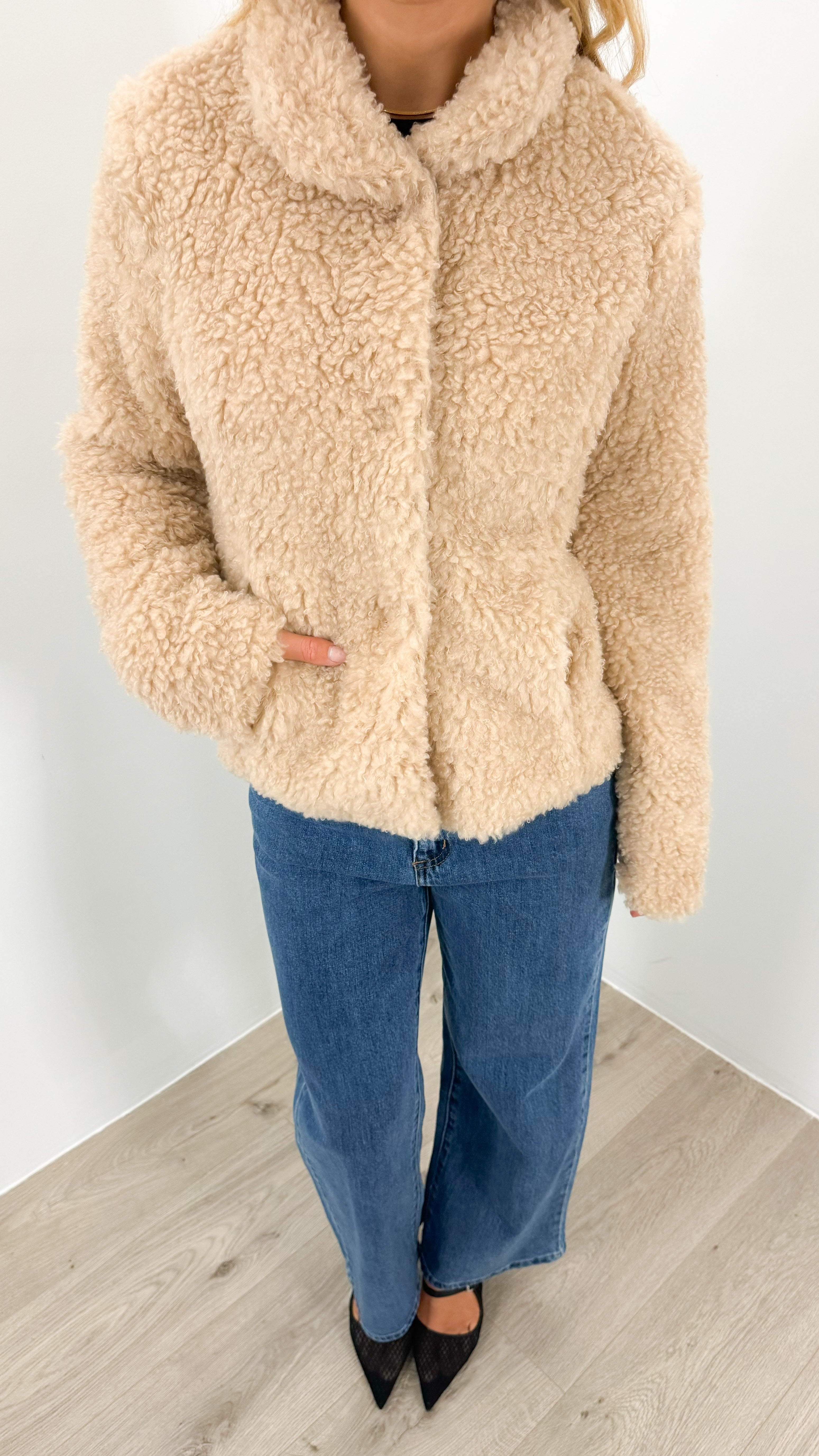 RAMSEY JACKET - BEIGE