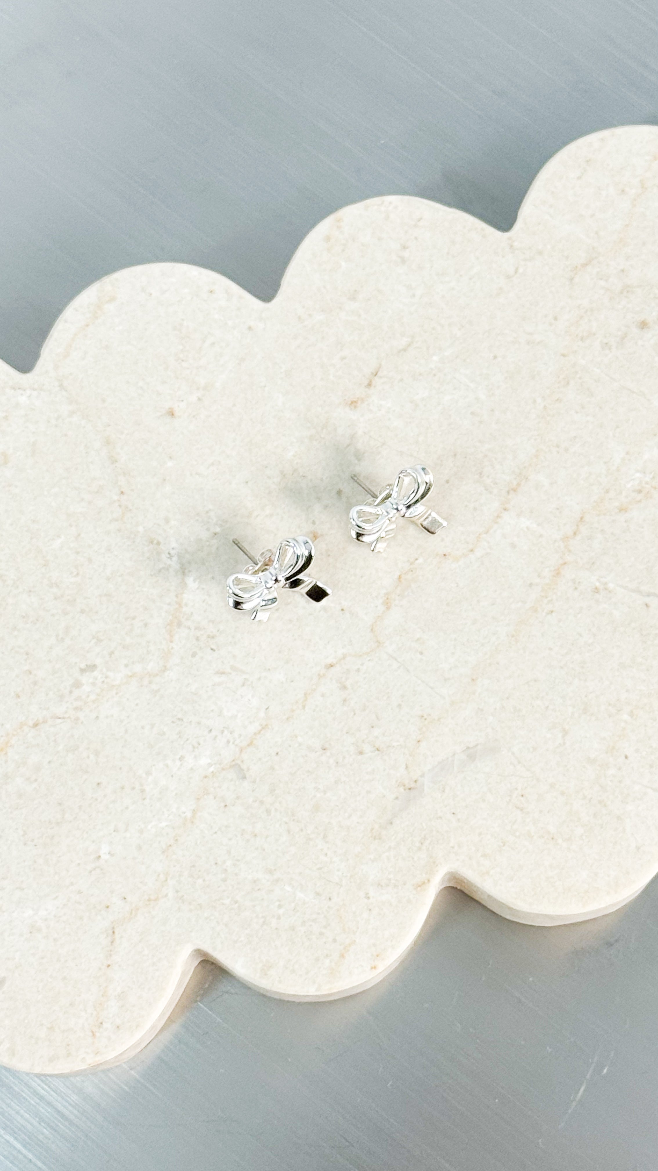 BOW STUD STERLING SILVER PLATED EARRINGS - SILVER