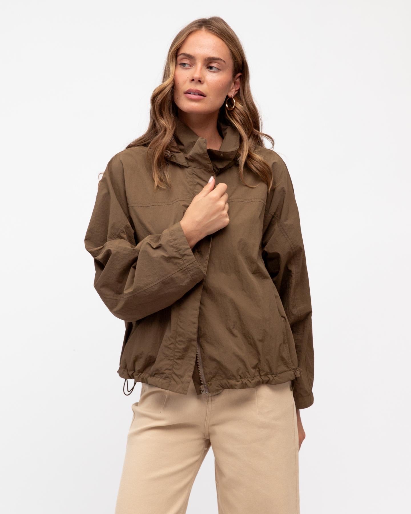 DANIEL WINDBREAKER JACKET - WALNUT