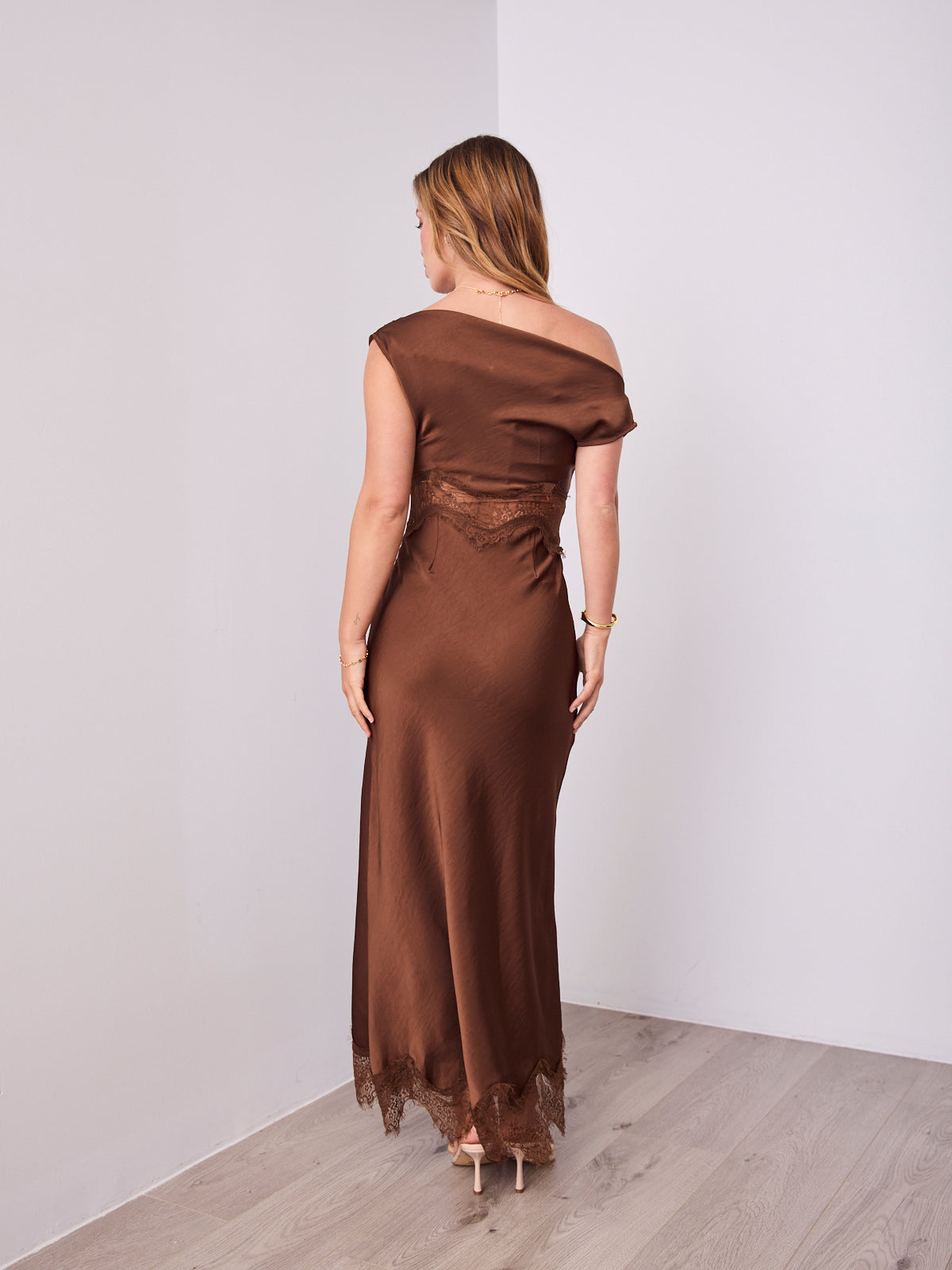 ALISON DRESS - CHOCOLATE