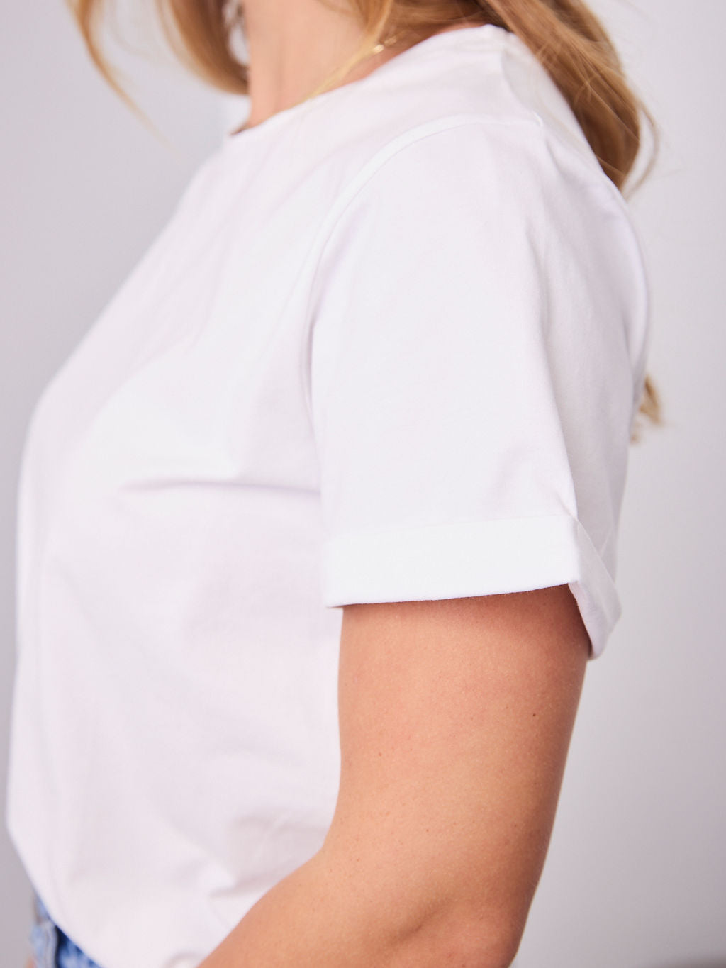CARLO TEE - WHITE