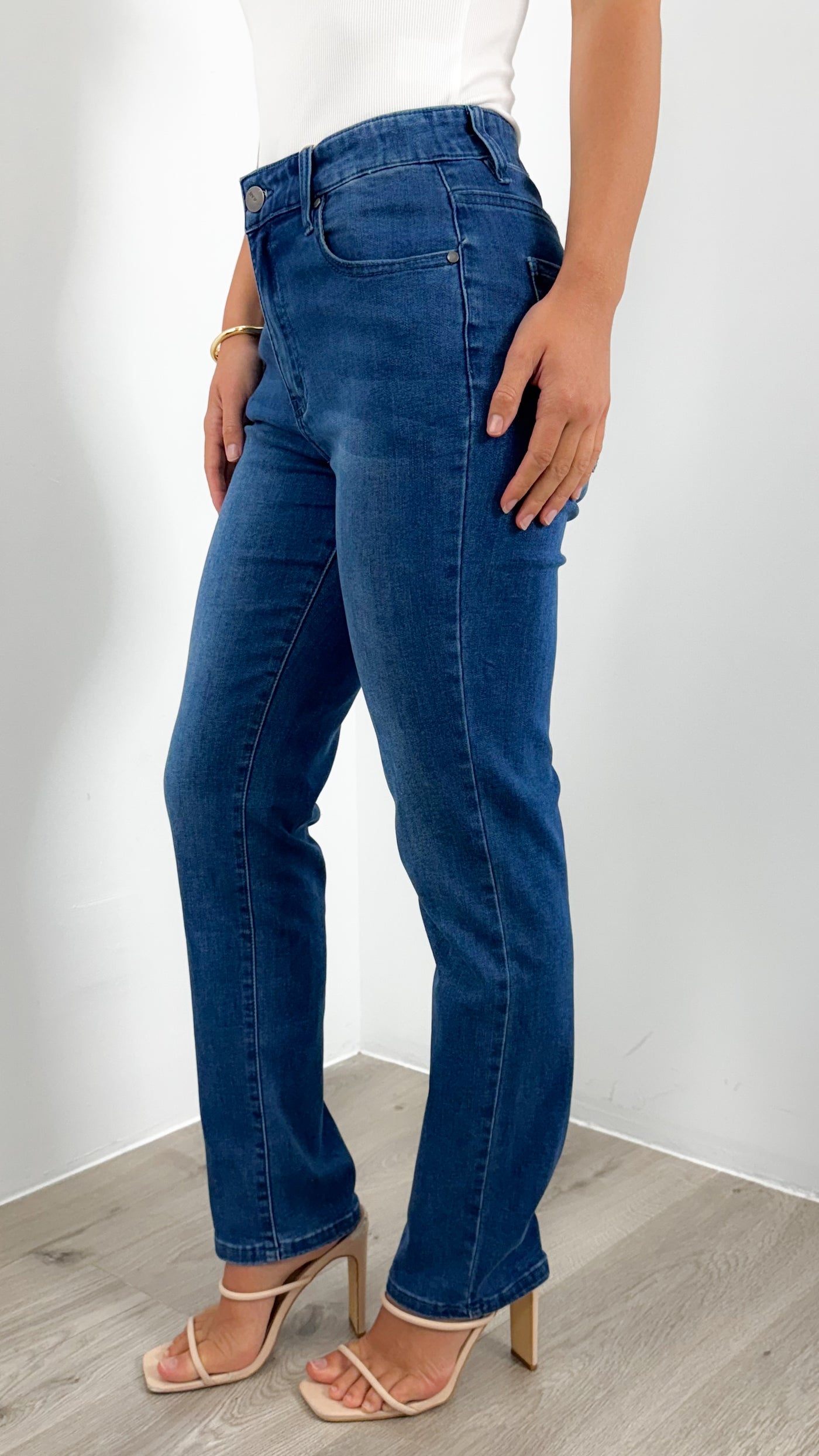 CARLTON STRETCH STRAIGHT LEG JEAN - DARK BLUE WASH