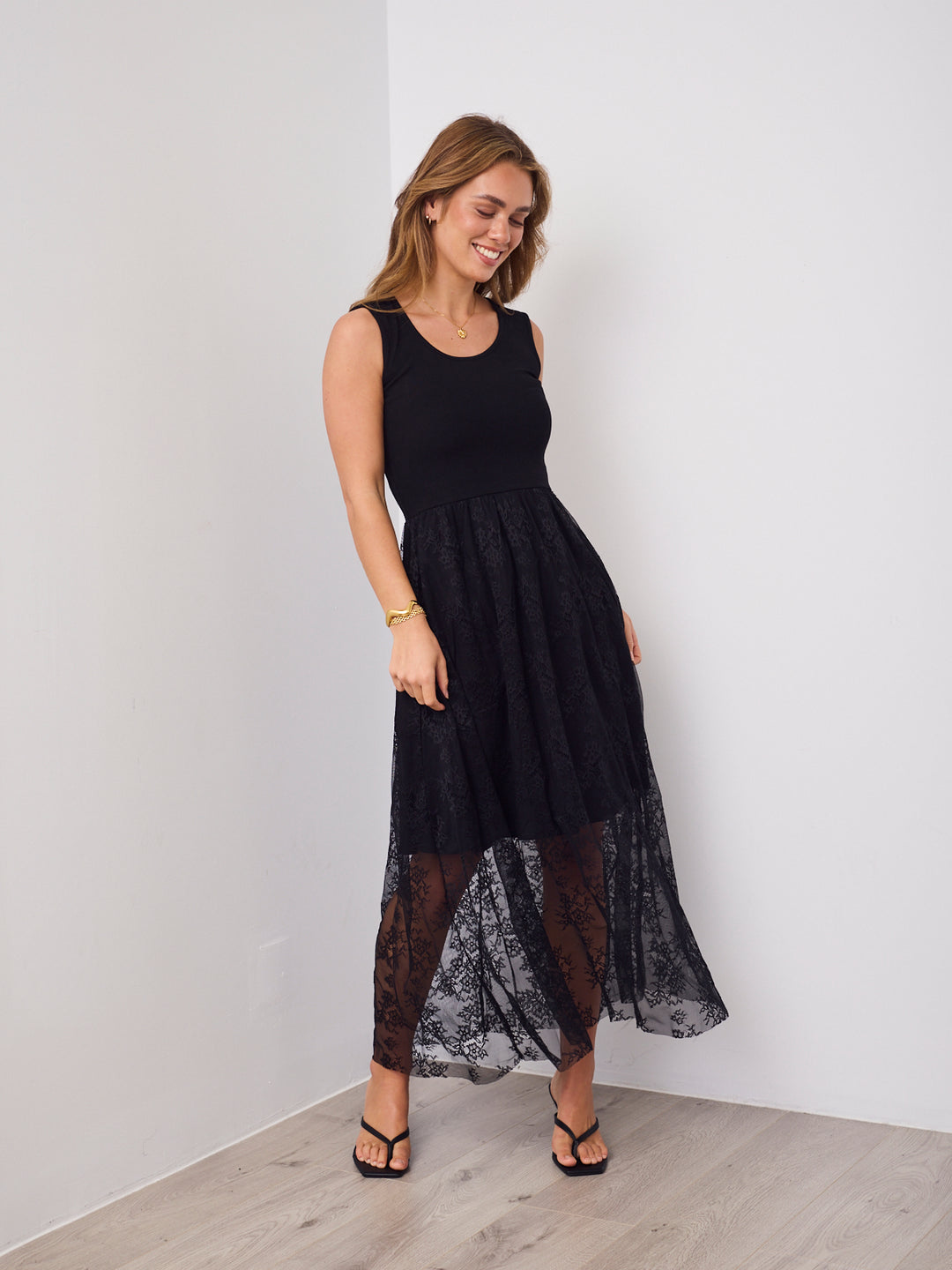 ALLISON LACE TANK DRESS -BLACK