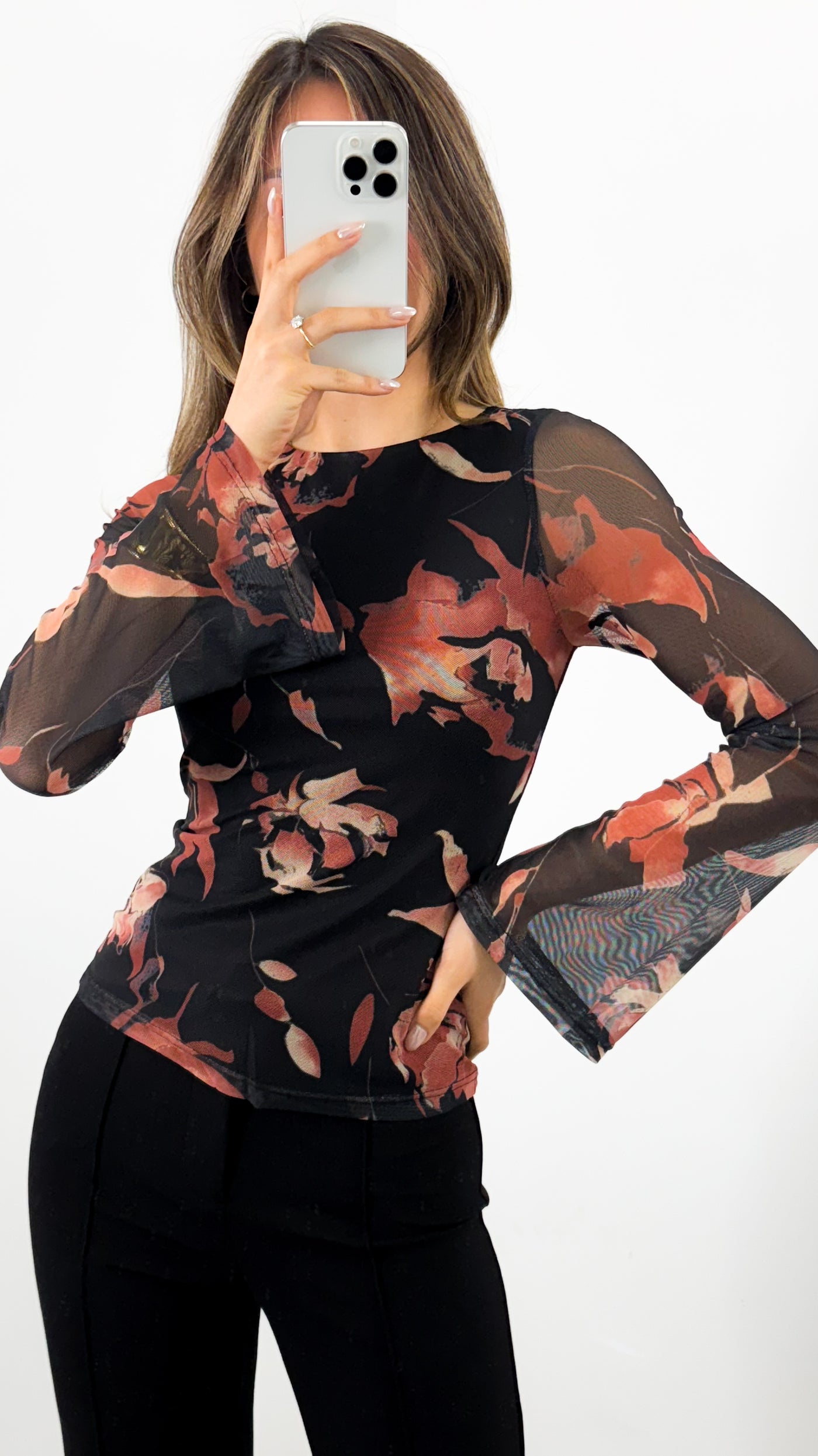 ESTELLE MESH TOP - BLACK