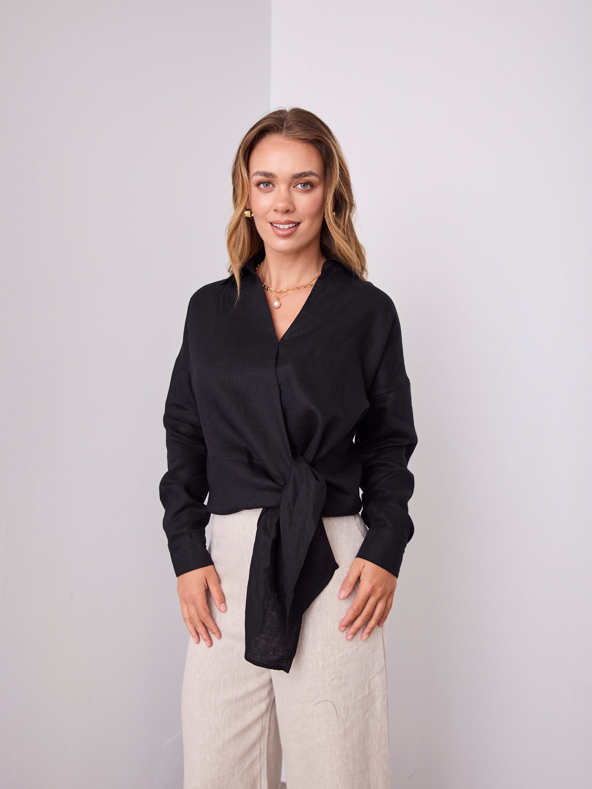 COMO LONG SLEEVE LINEN SHIRT - BLACK