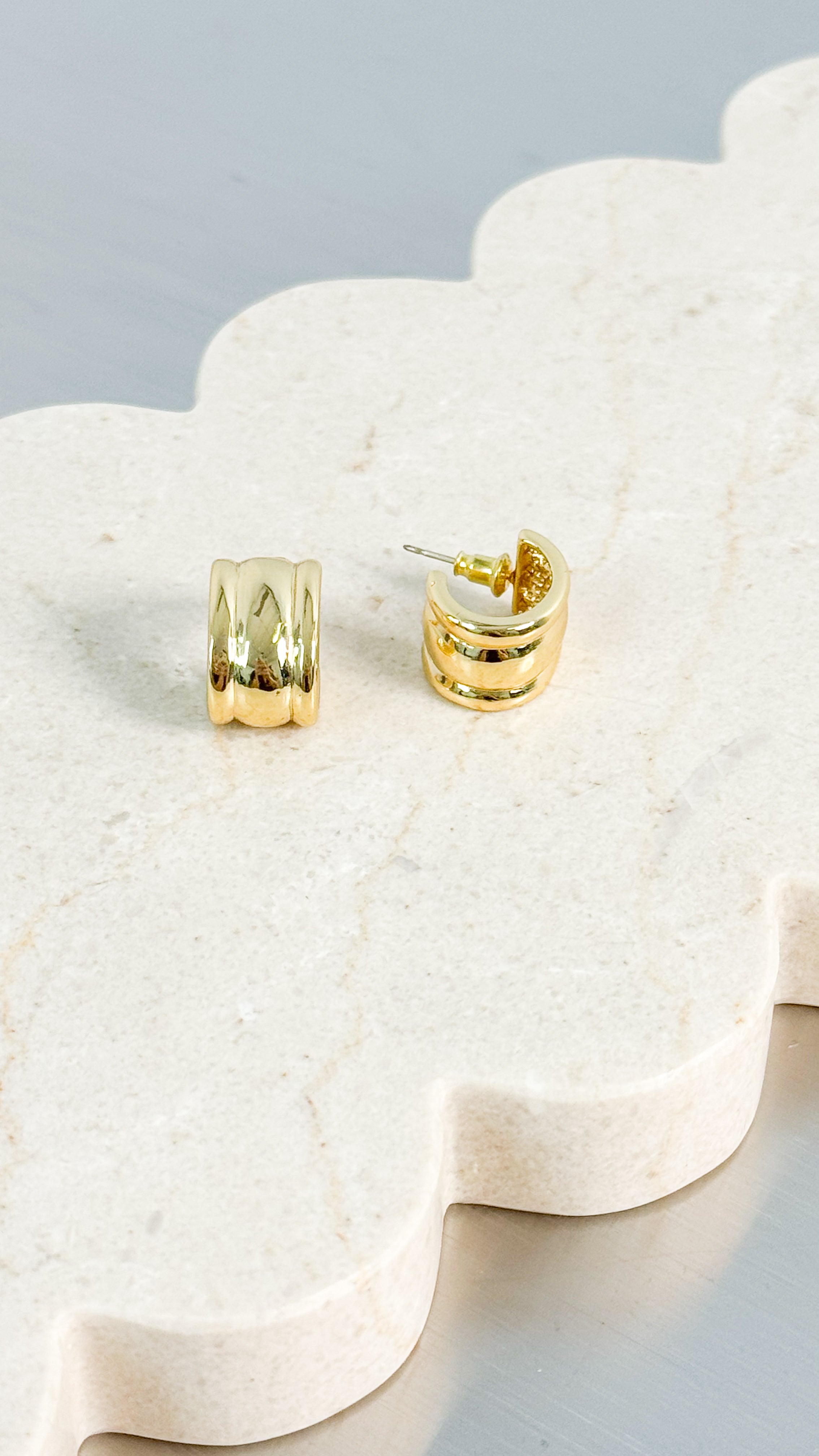 KAIA EVERYDAY 18K GOLD PLATED EARRINGS - GOLD