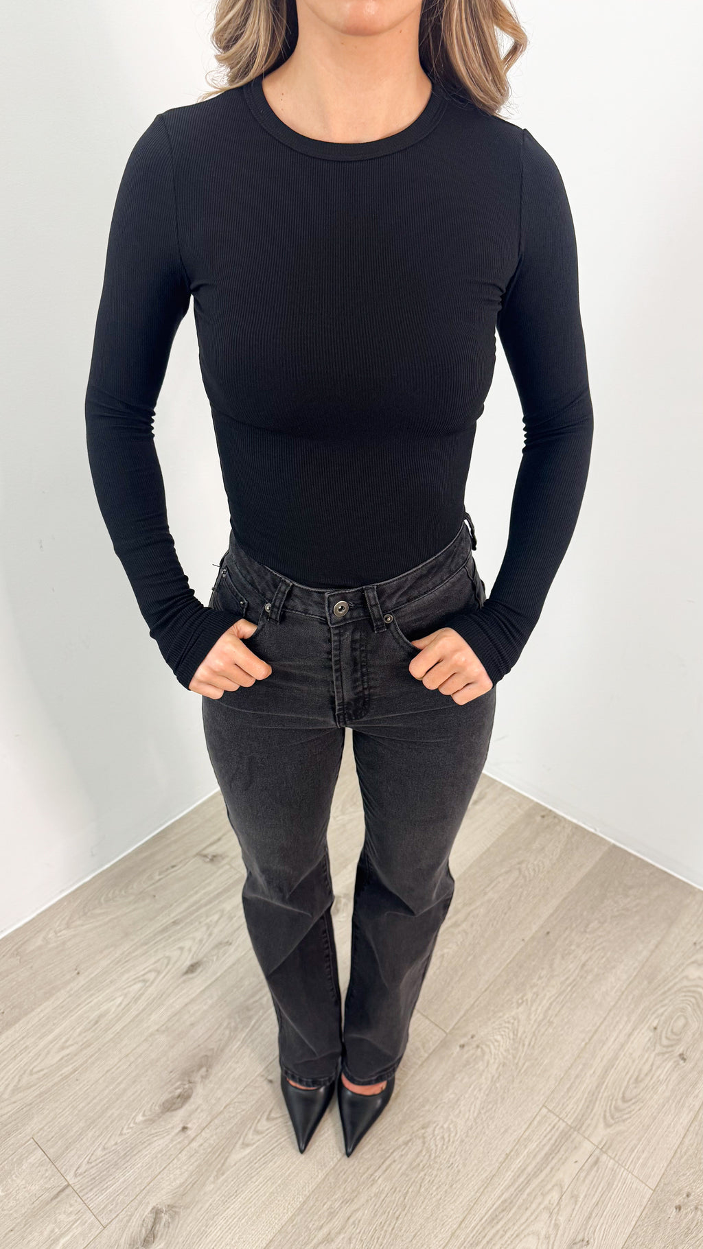 KAYLA TOP - BLACK