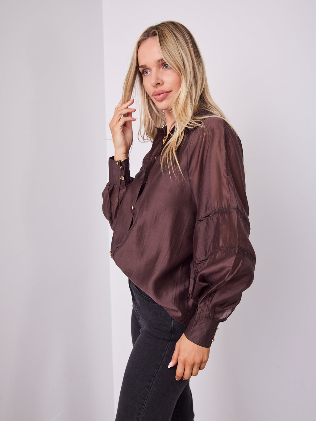 AMORE BLOUSE - CHOCOLATE