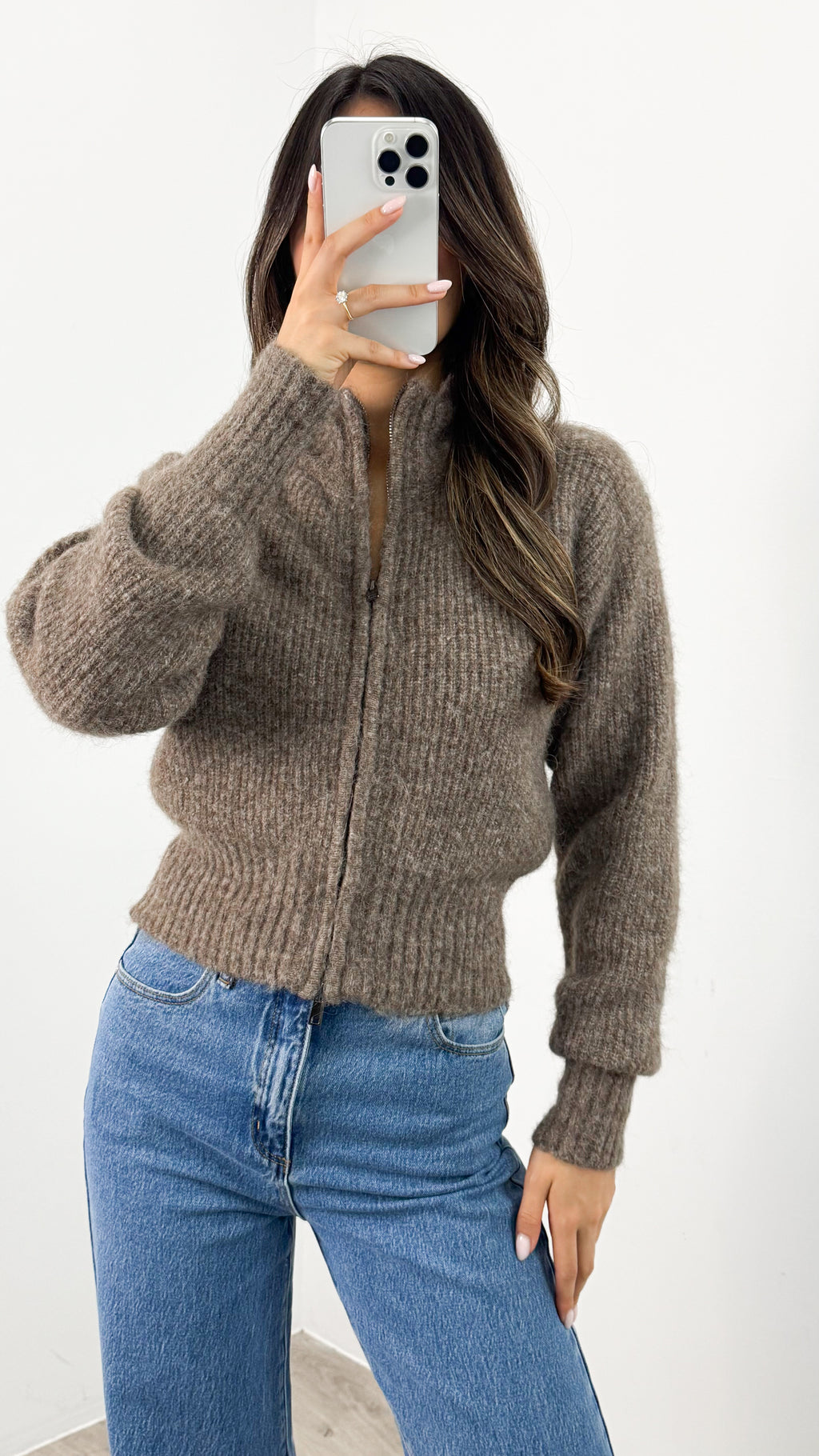 NOAH ZIP KNIT - LATTE