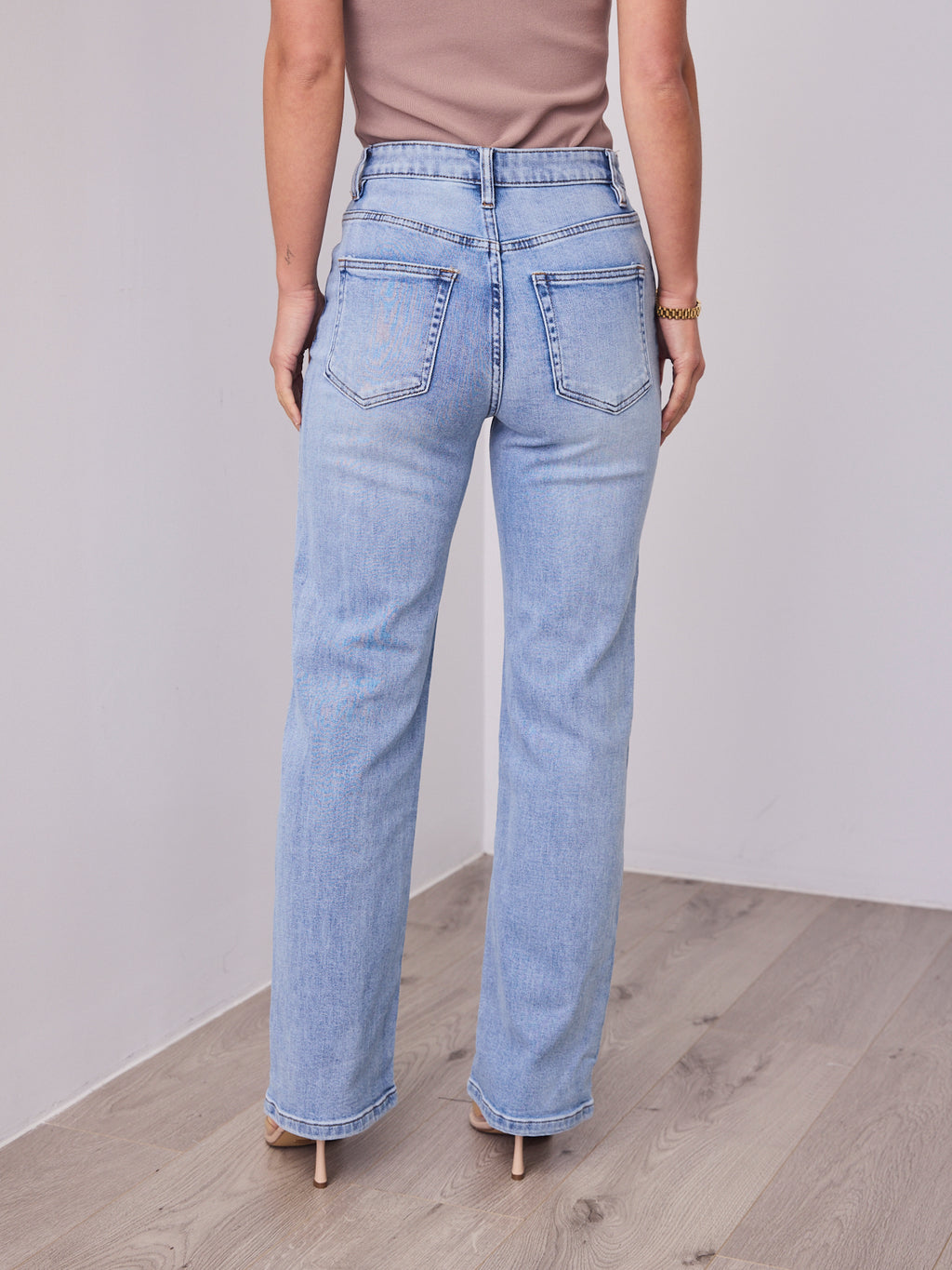 MAISON JEAN - LIGHT DENIM