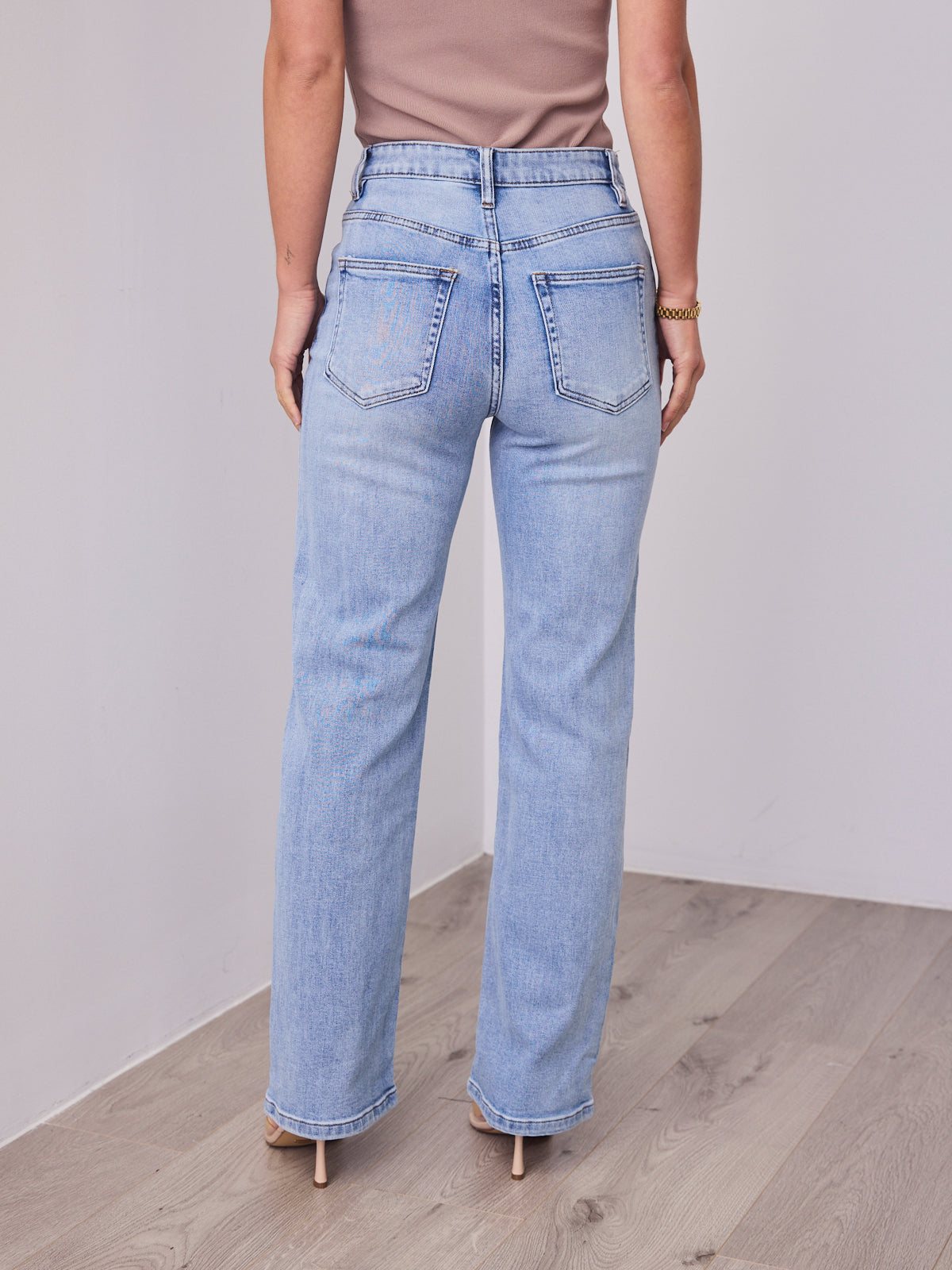 MAISON JEAN - LIGHT DENIM