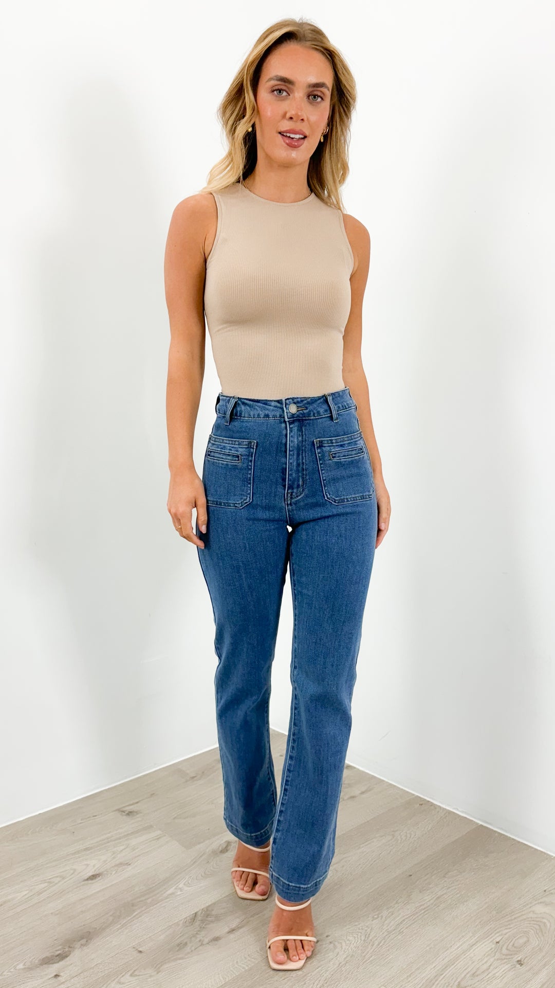 JACKSON STRAIGHT LEG JEAN - MEDIUM BLUE