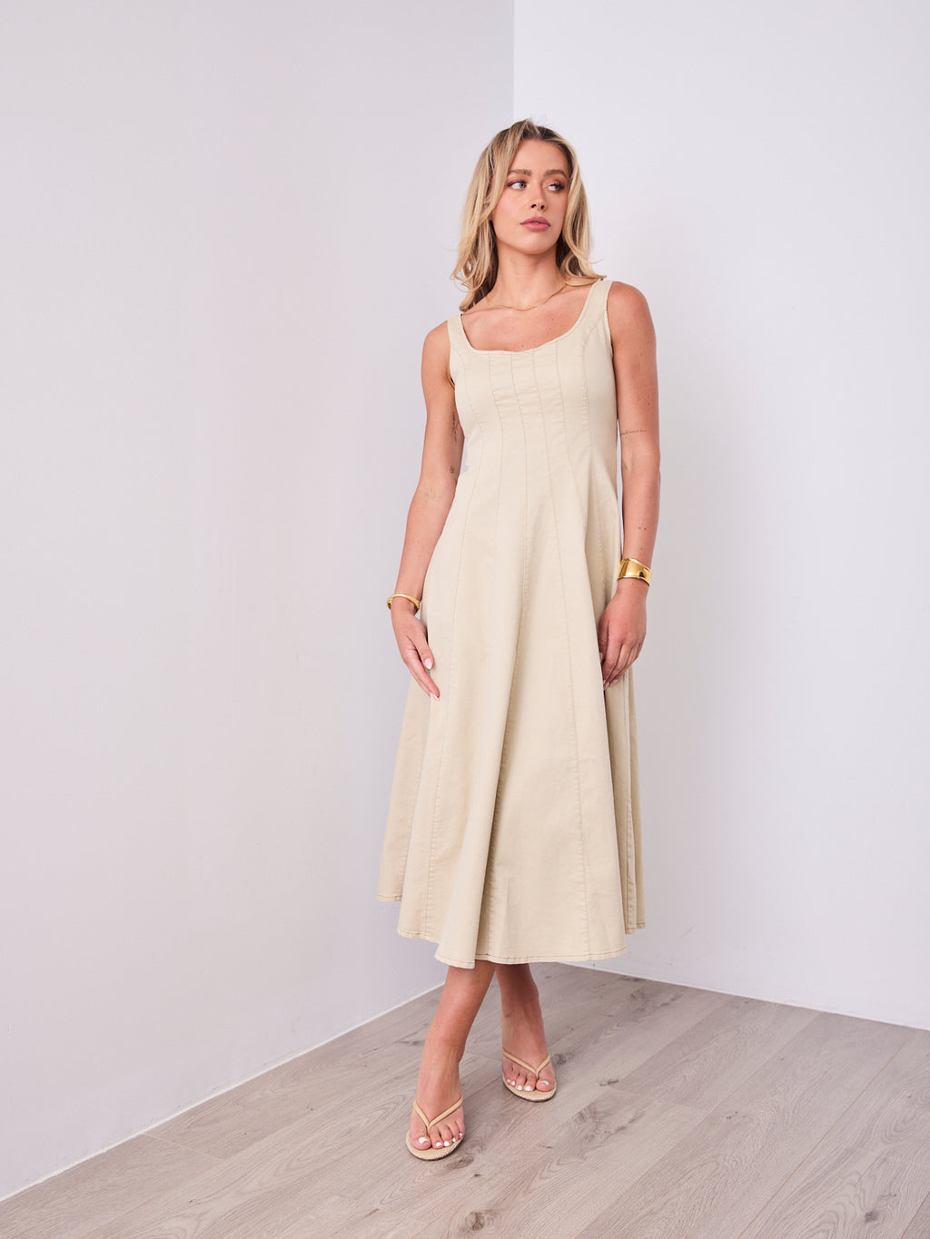 EVE DENIM DRESS - BEIGE
