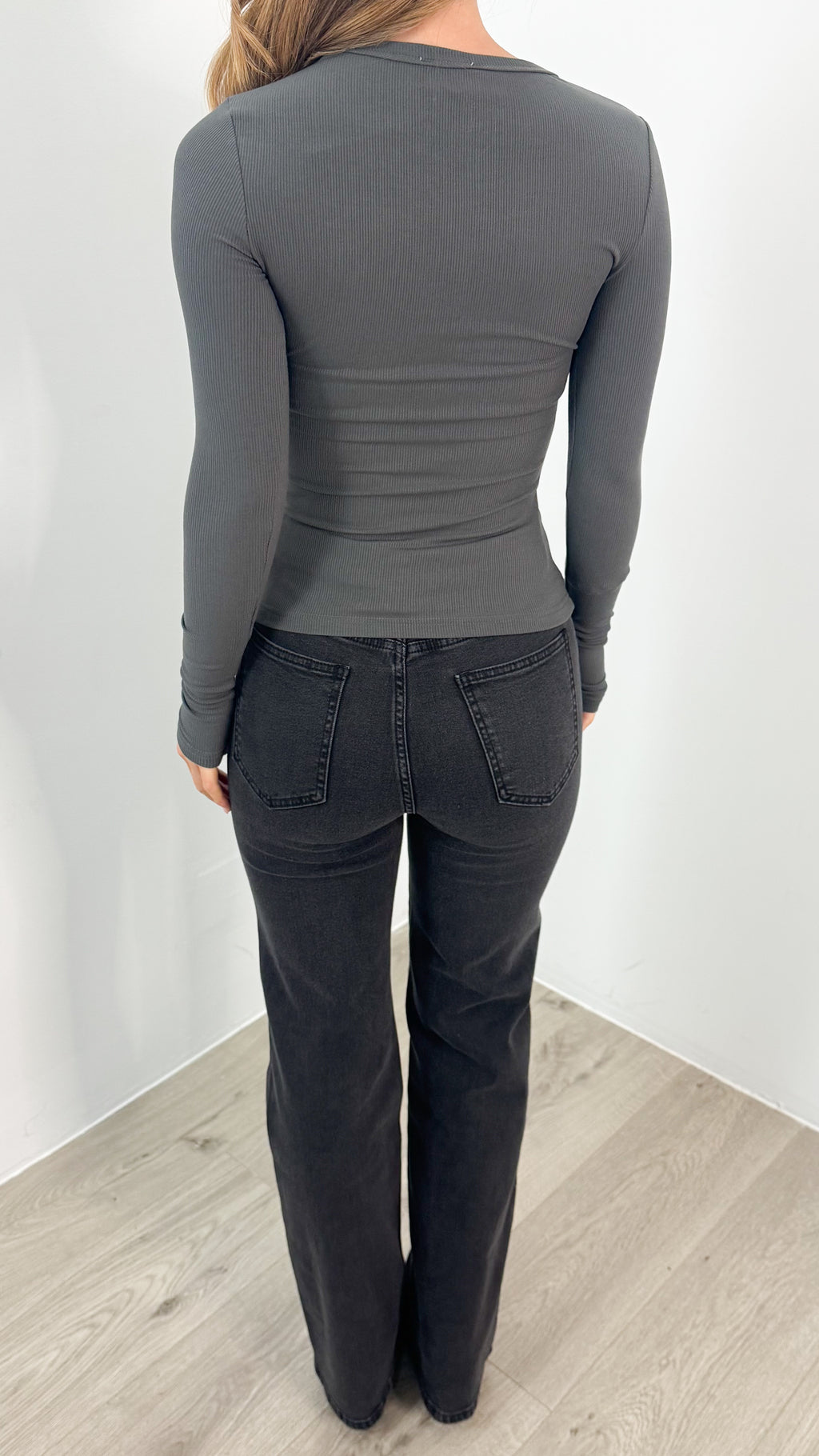 KAYLA TOP - CHARCOAL