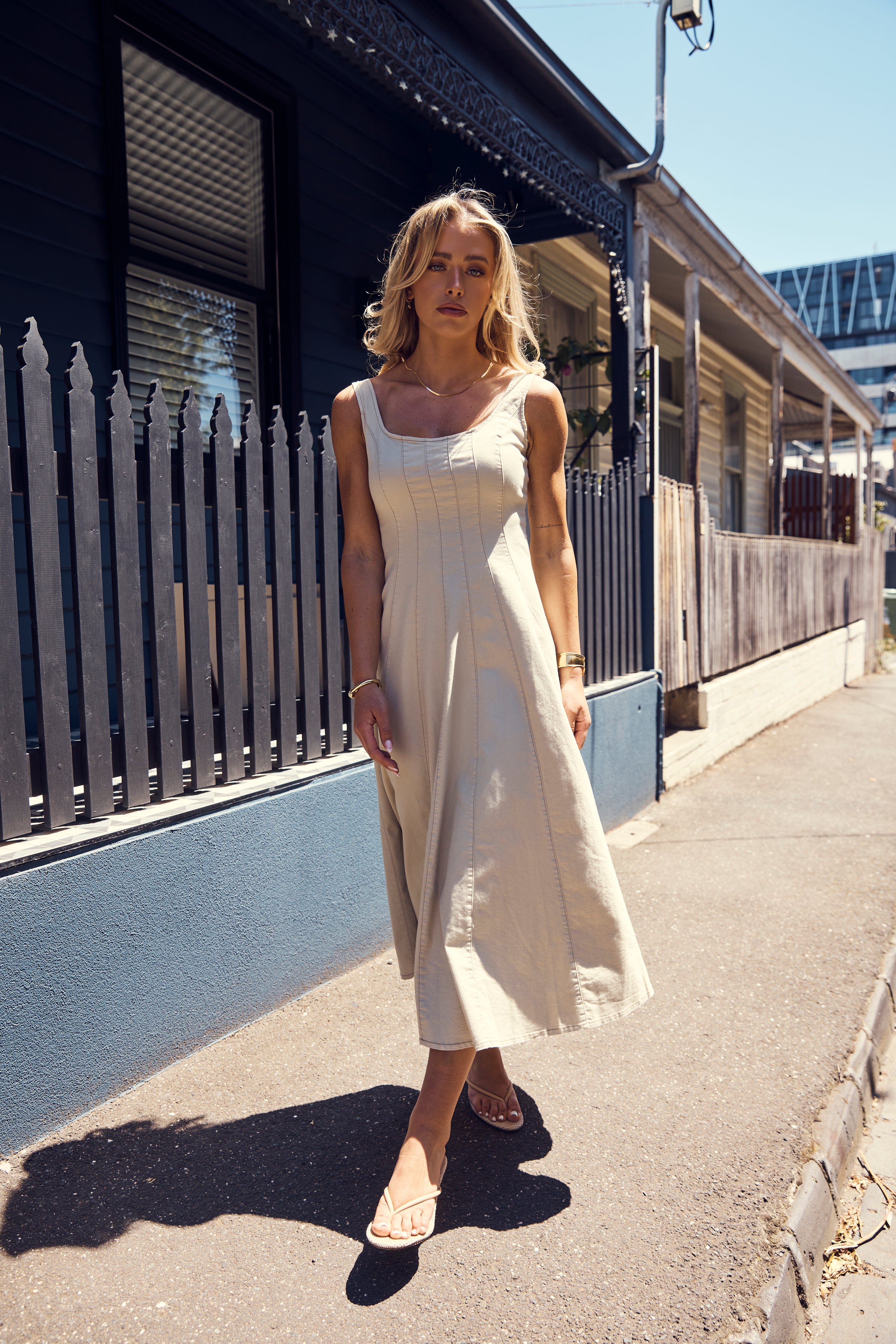 EVE DENIM DRESS - BEIGE