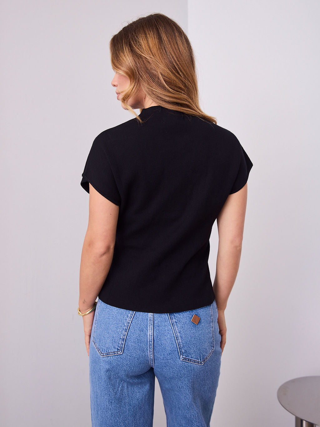 ROWE KNIT TOP - BLACK