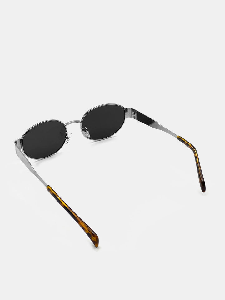 HELENA OVAL SUNNIES - SILVER/BLACK