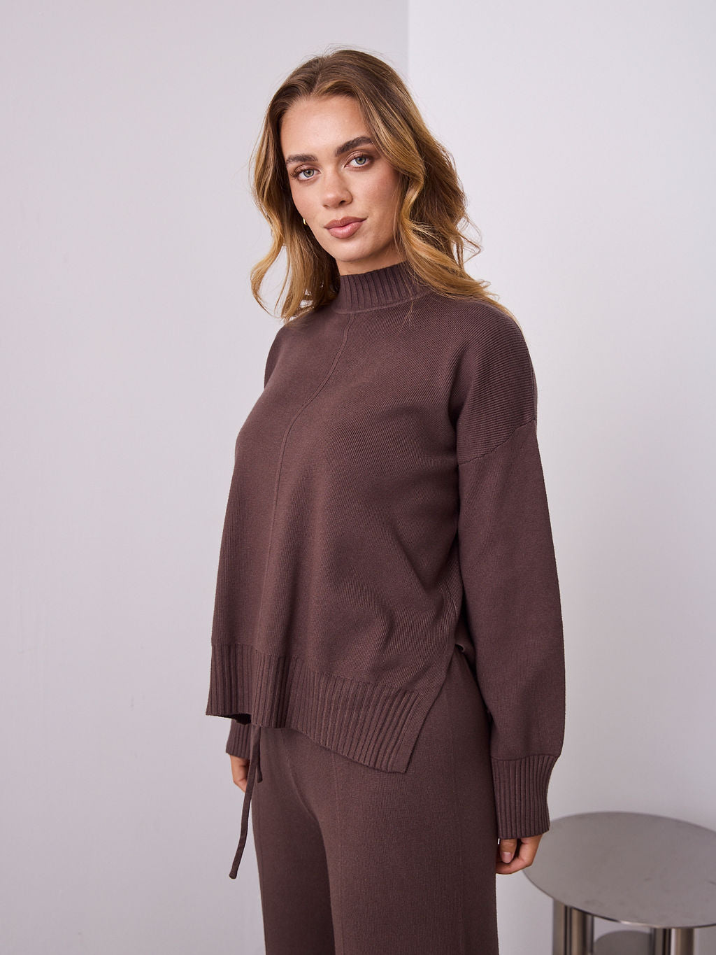 DELTA KNIT TOP - ESPRESSO