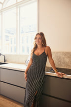 ANNA DRESS - BLACK