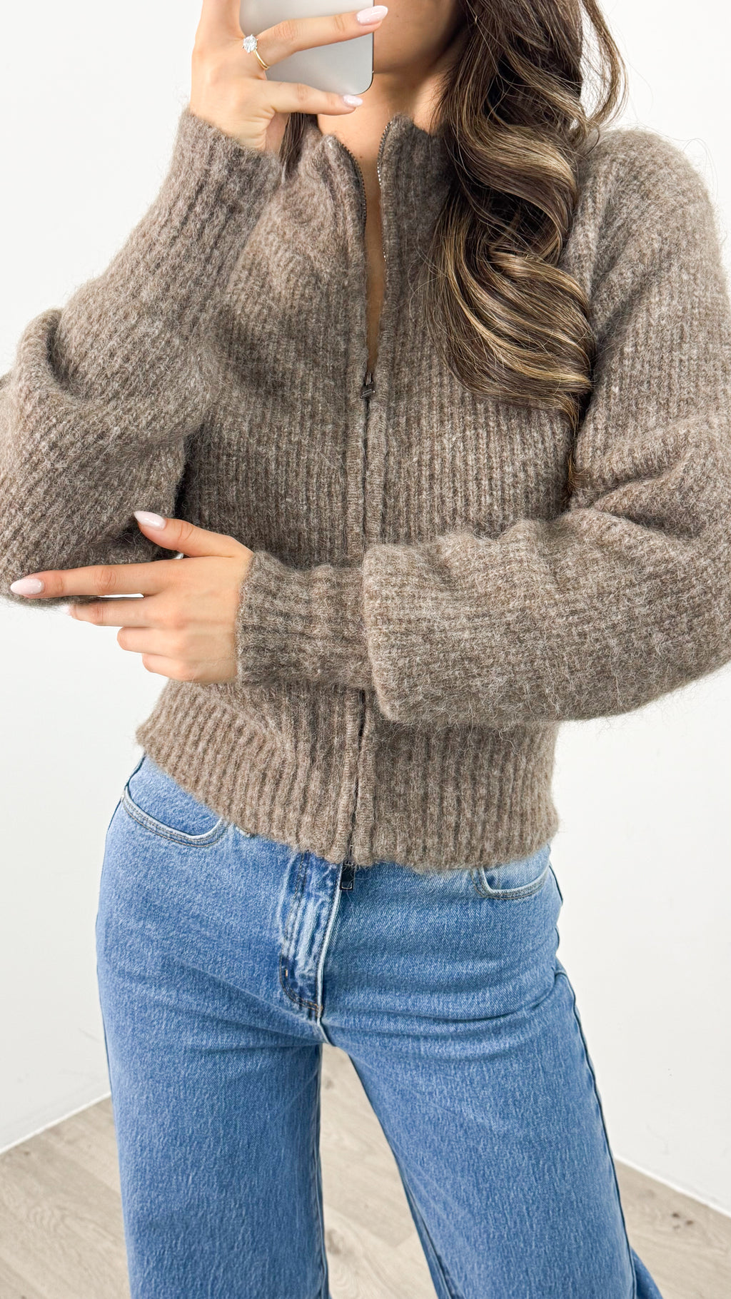 NOAH ZIP KNIT - LATTE