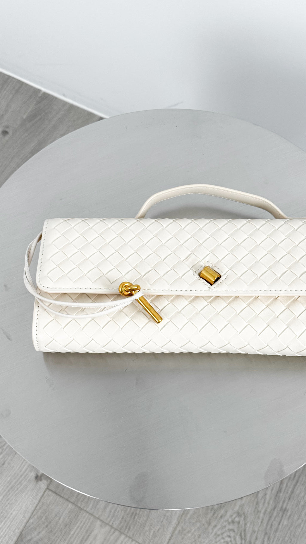 PALOMA CLUTCH - CREAM