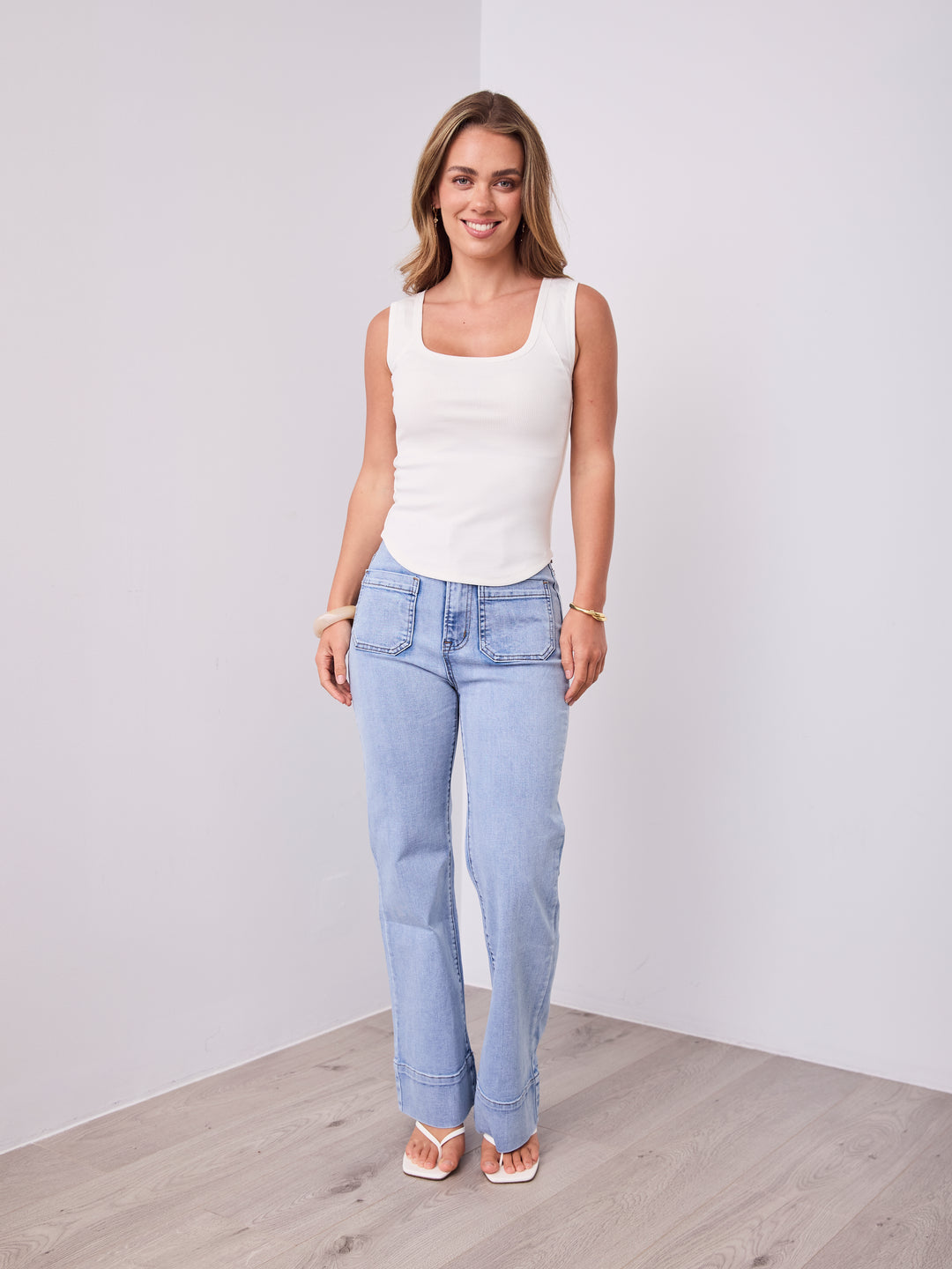 SATURDAY TANK TOP - WHITE