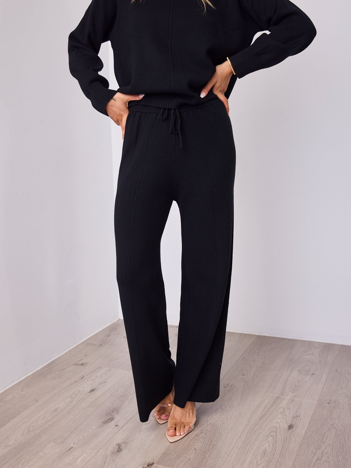 DELTA KNIT PANT - BLACK