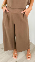MEMPHIS 7/8 LINEN PANT - CHOCOLATE