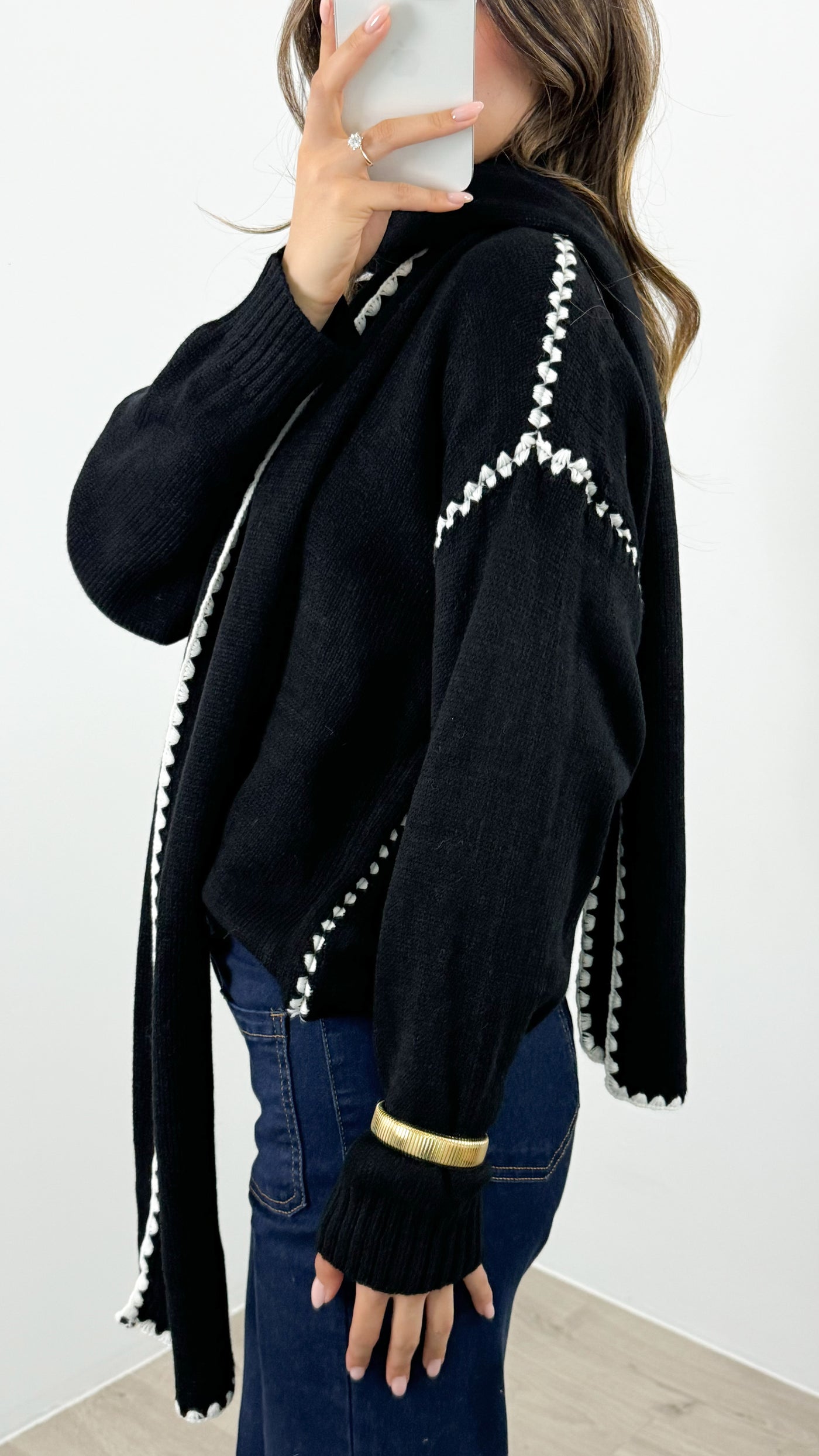 PARIS STITCH KNIT WITH SCARF - BLACK