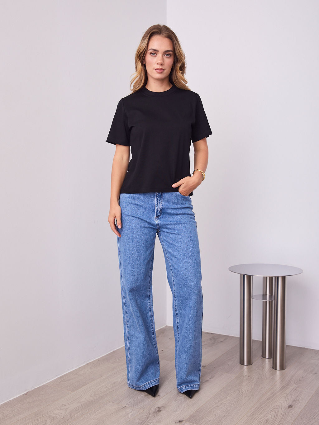 LENNON TEE - BLACK