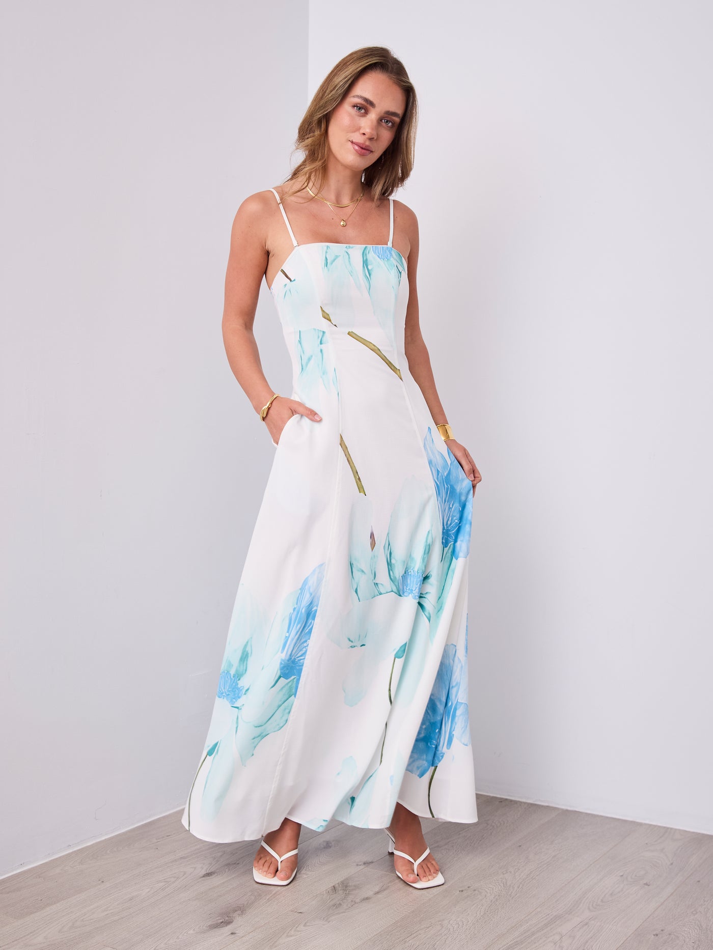 CARINNE DRESS - WHITE