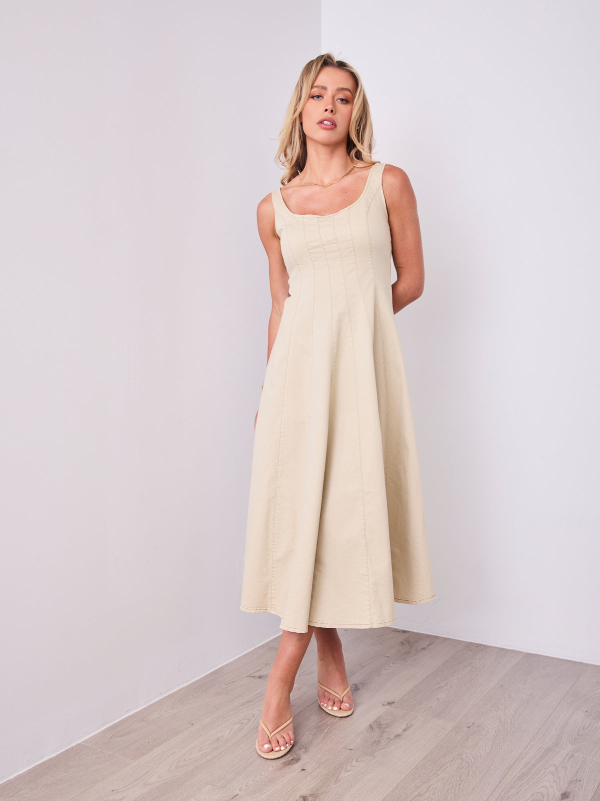 EVE DENIM DRESS - BEIGE