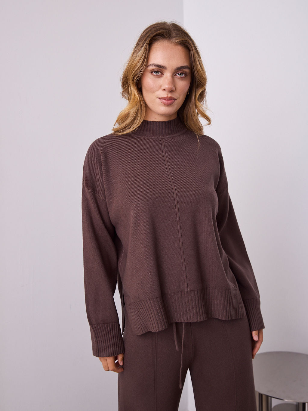 DELTA KNIT TOP - ESPRESSO