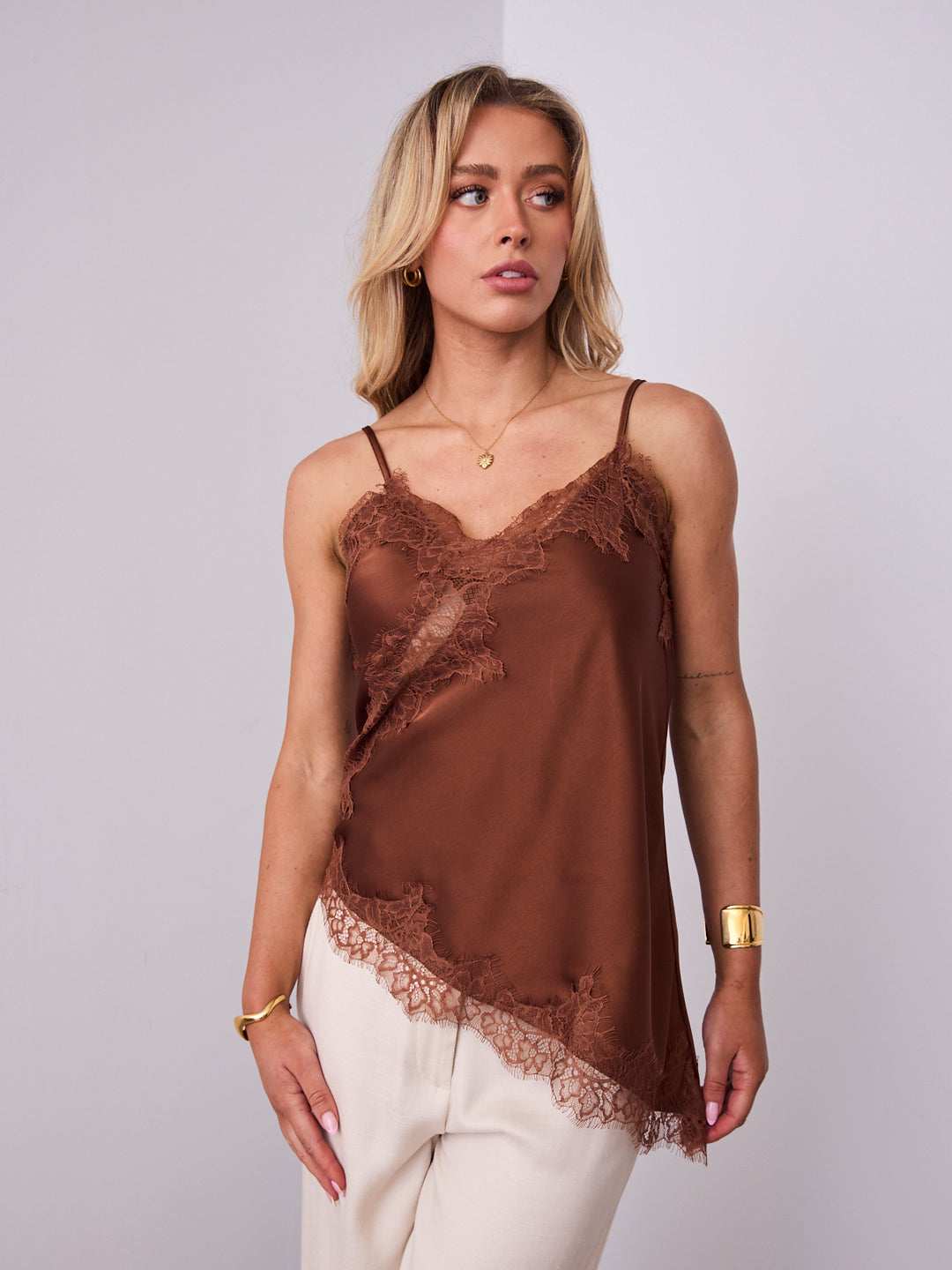 STELLA LACE CAMI - CHOCOLATE