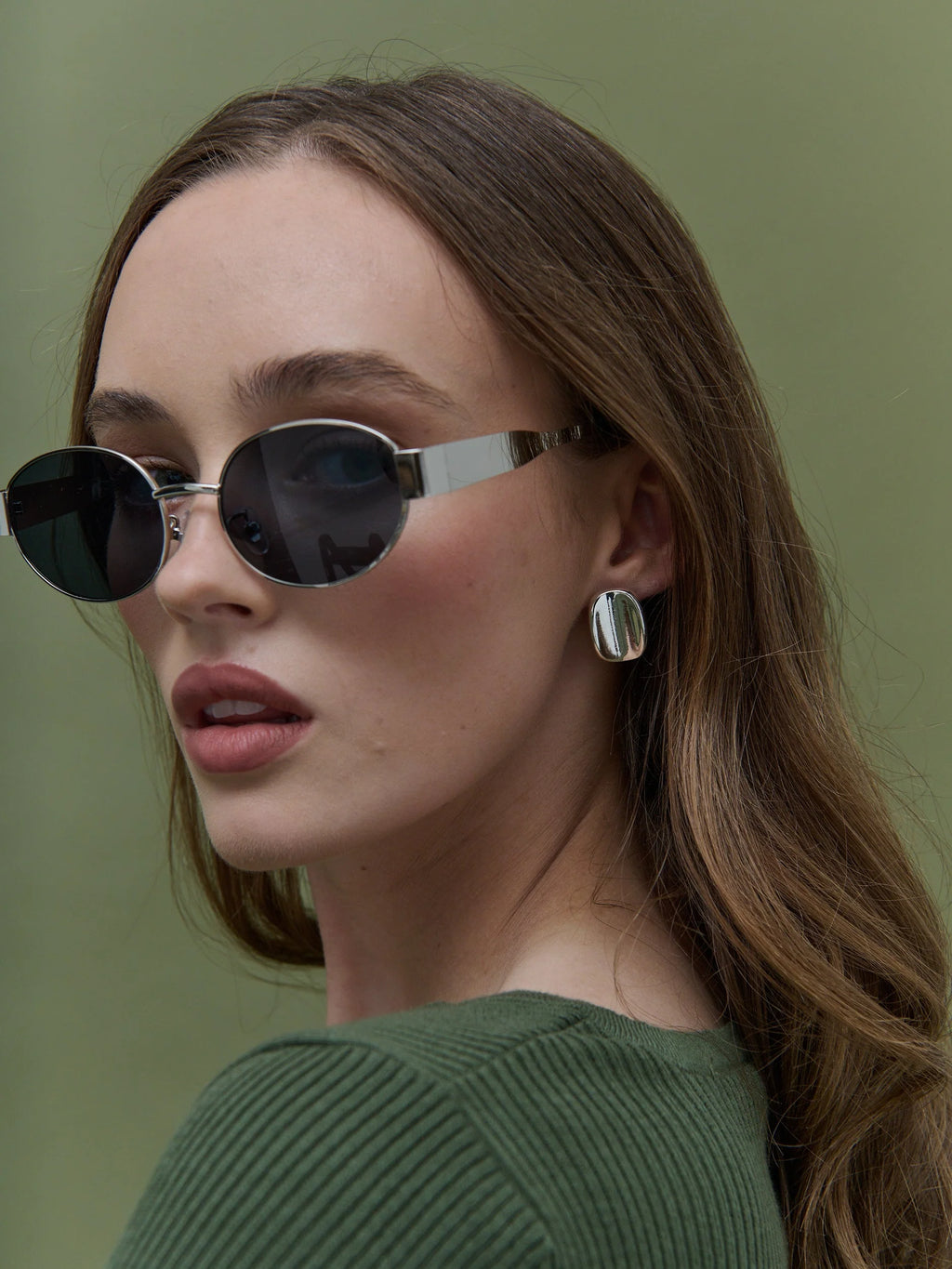 HELENA OVAL SUNNIES - SILVER/BLACK