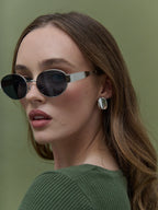 HELENA OVAL SUNNIES - SILVER/BLACK