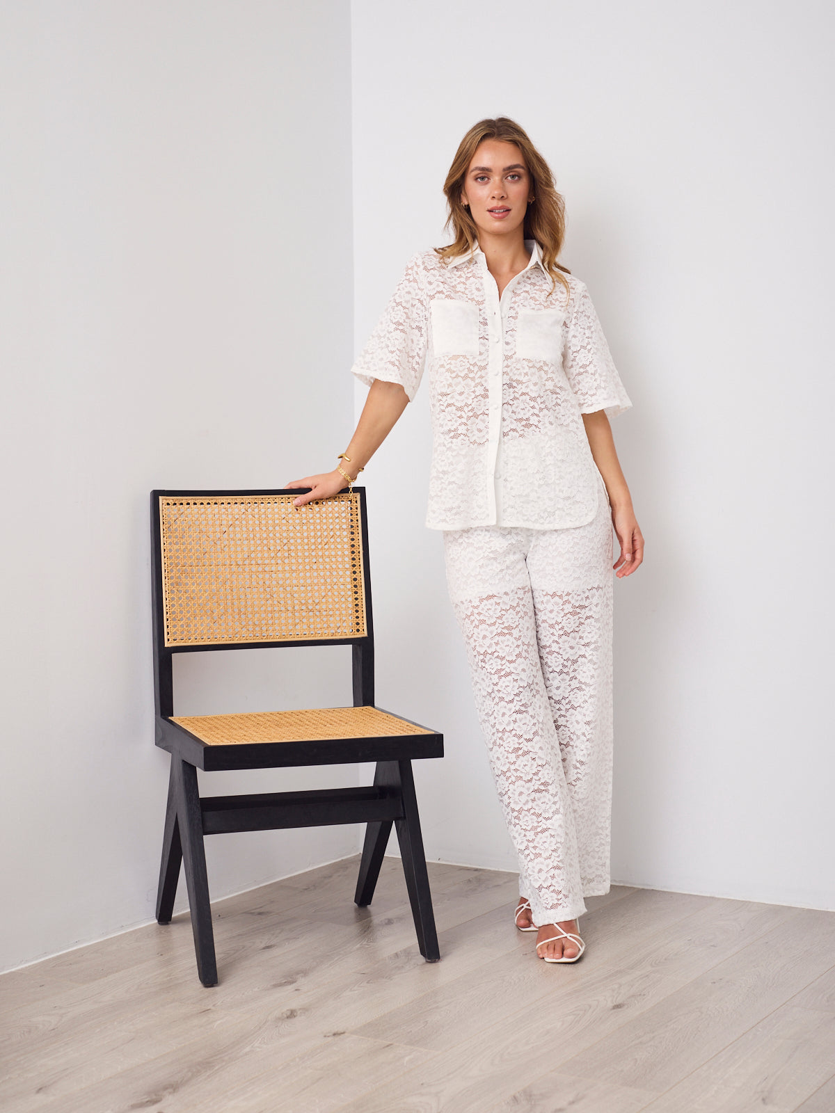 AZURA LACE SHIRT - WHITE